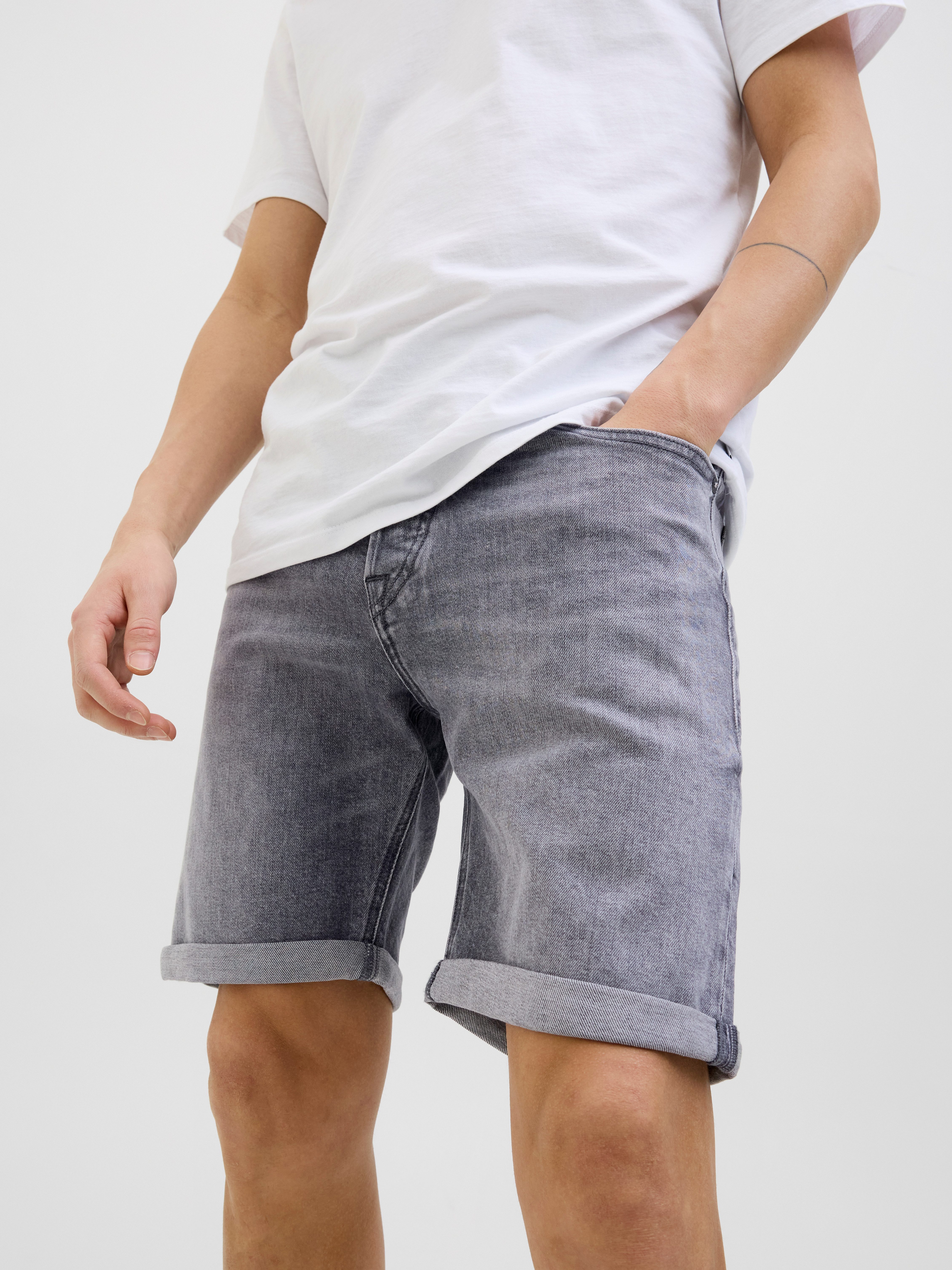 Jack & Jones Shorts JJIORIGINAL mit stylischem Aufschlag und Knopf mit styl günstig online kaufen