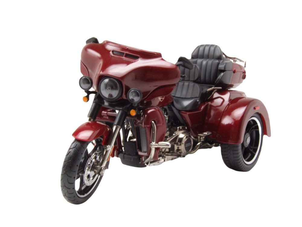 Maisto® Modellmotorrad Harley Davidson CVO Tri Glide 2021 rot, Maßstab 1:12