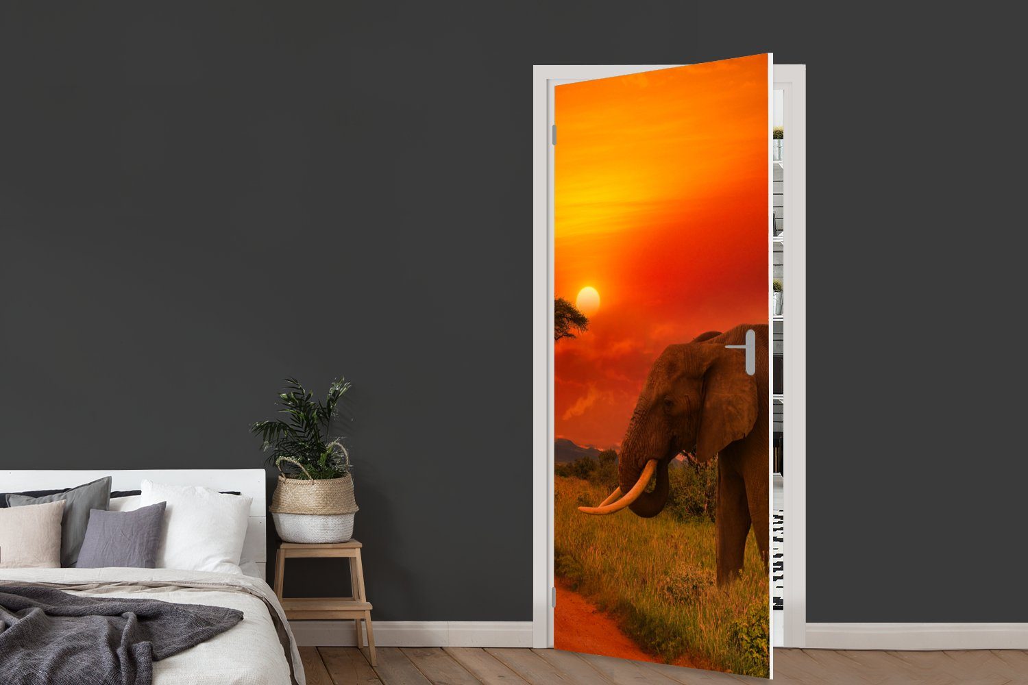 MuchoWow Türtapete Savanne - Tiere, Orange Sonnenuntergang 75x205 Türaufkleber, für Elefant Matt, Fototapete (1 cm bedruckt, - Tür, - - St)