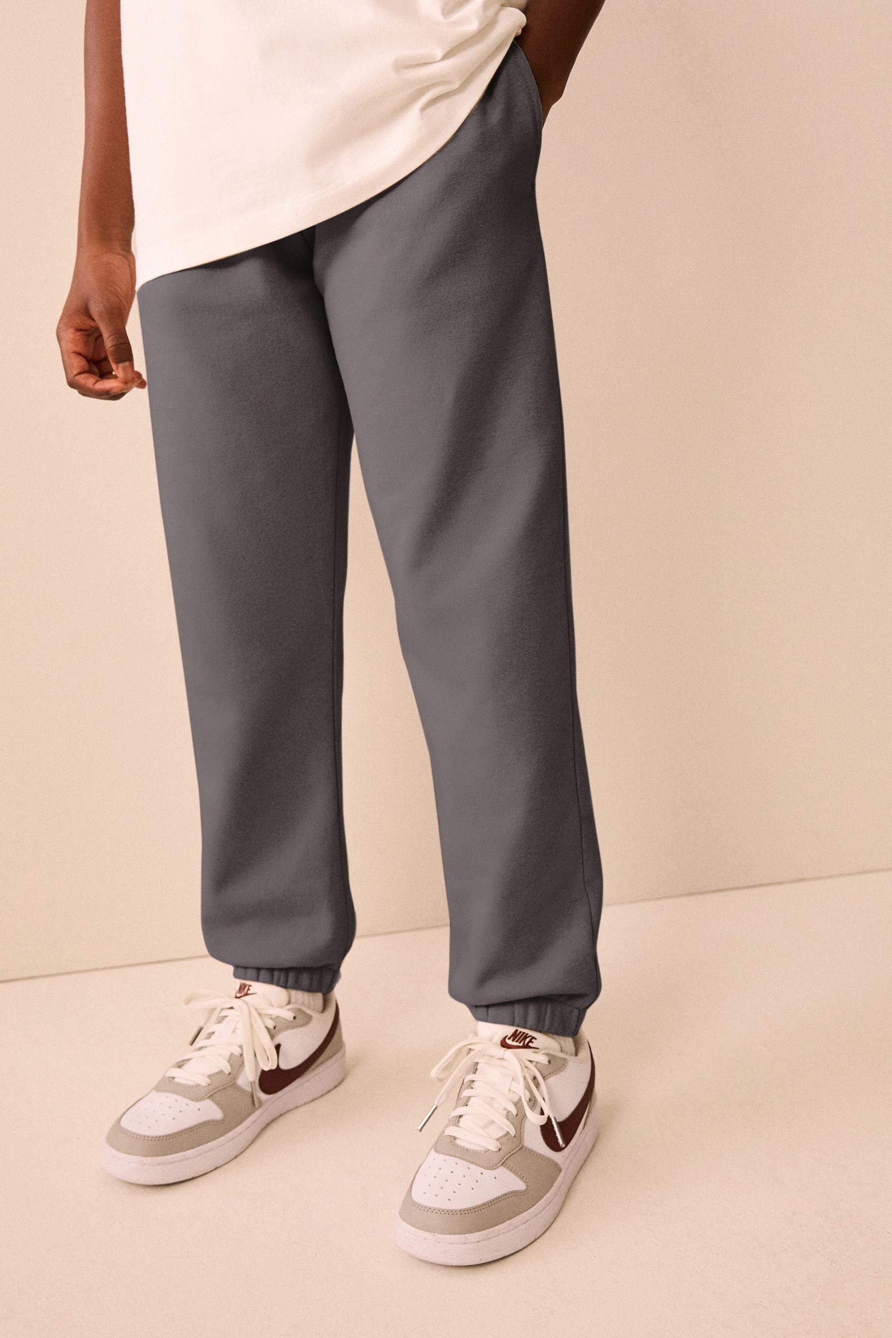 Next Jogginghose Regular Fit Basic-Jogginghose (1-tlg)