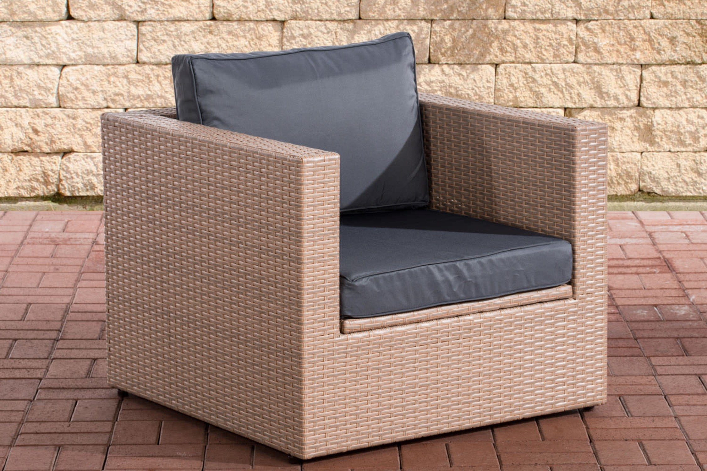 und mit aus Terrasssenstuhl 80 x - - - Rattansessel stabiler Garten TPFGarden pulverbeschichtetem 80 (TxBxH): x Farbe: 63cm Outdoor-Sessel sand Terrasse (Hochwertiger Balkonstuhl, Polyrattan, Aluminumgestell), Tico für und 1-St., Maße Gartensessel Gartensessel handgefertigtem