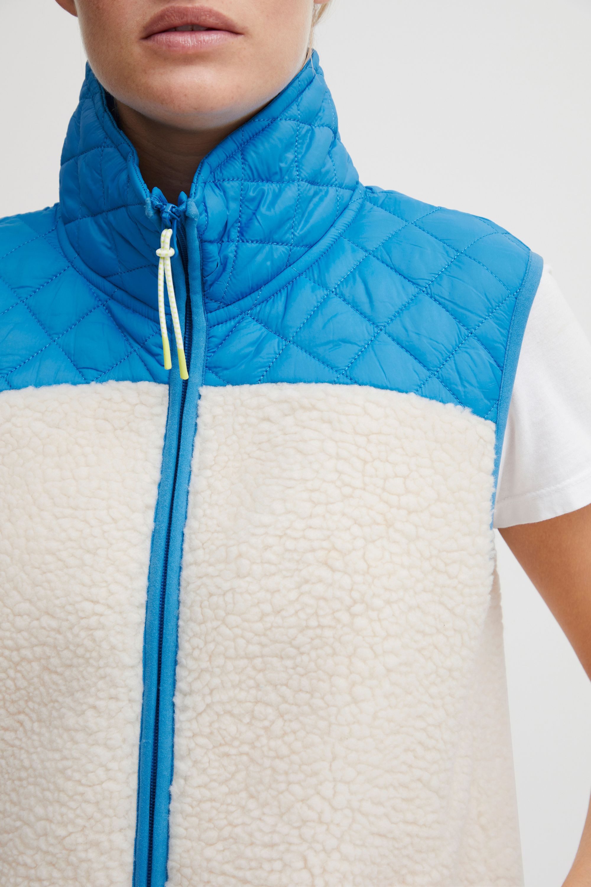 OXMO Fleeceweste OXBetty Modische Jacke