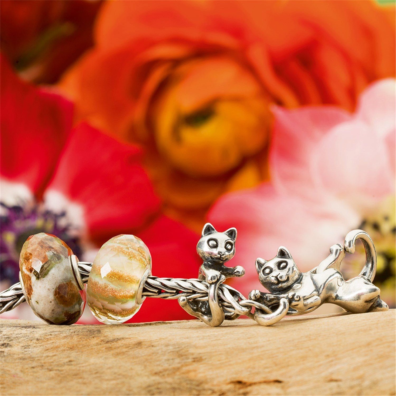 TGLBE-30082 Trollbeads Blumenerwachen, Bead