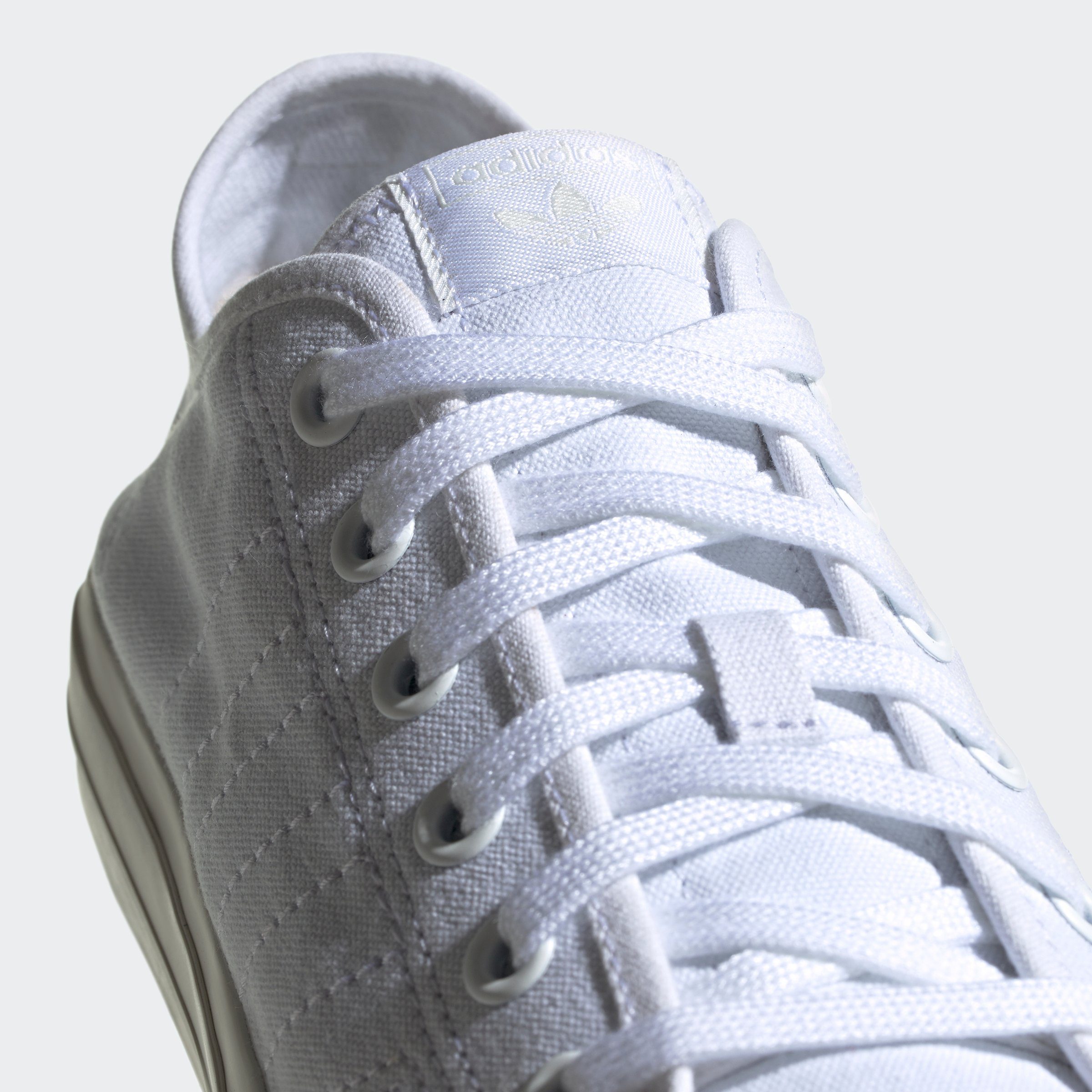 adidas / White NIZZA Cloud Originals White Cloud RF White Sneaker / Off