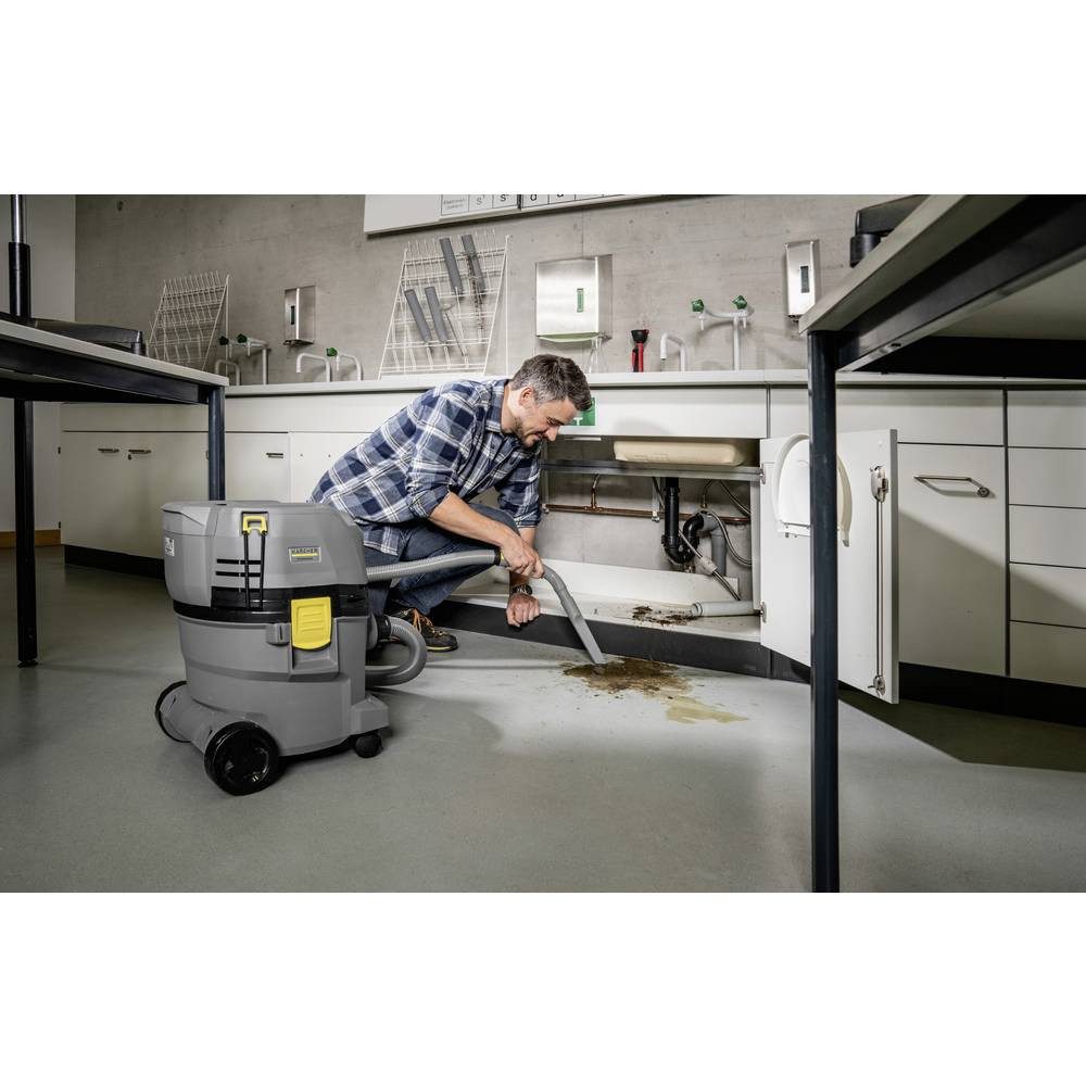 Kärcher Professional Nass-Trocken-Sauger Akku Nass-/Trockensauger NT 22/1 1.528-130.0, ohne Akku
