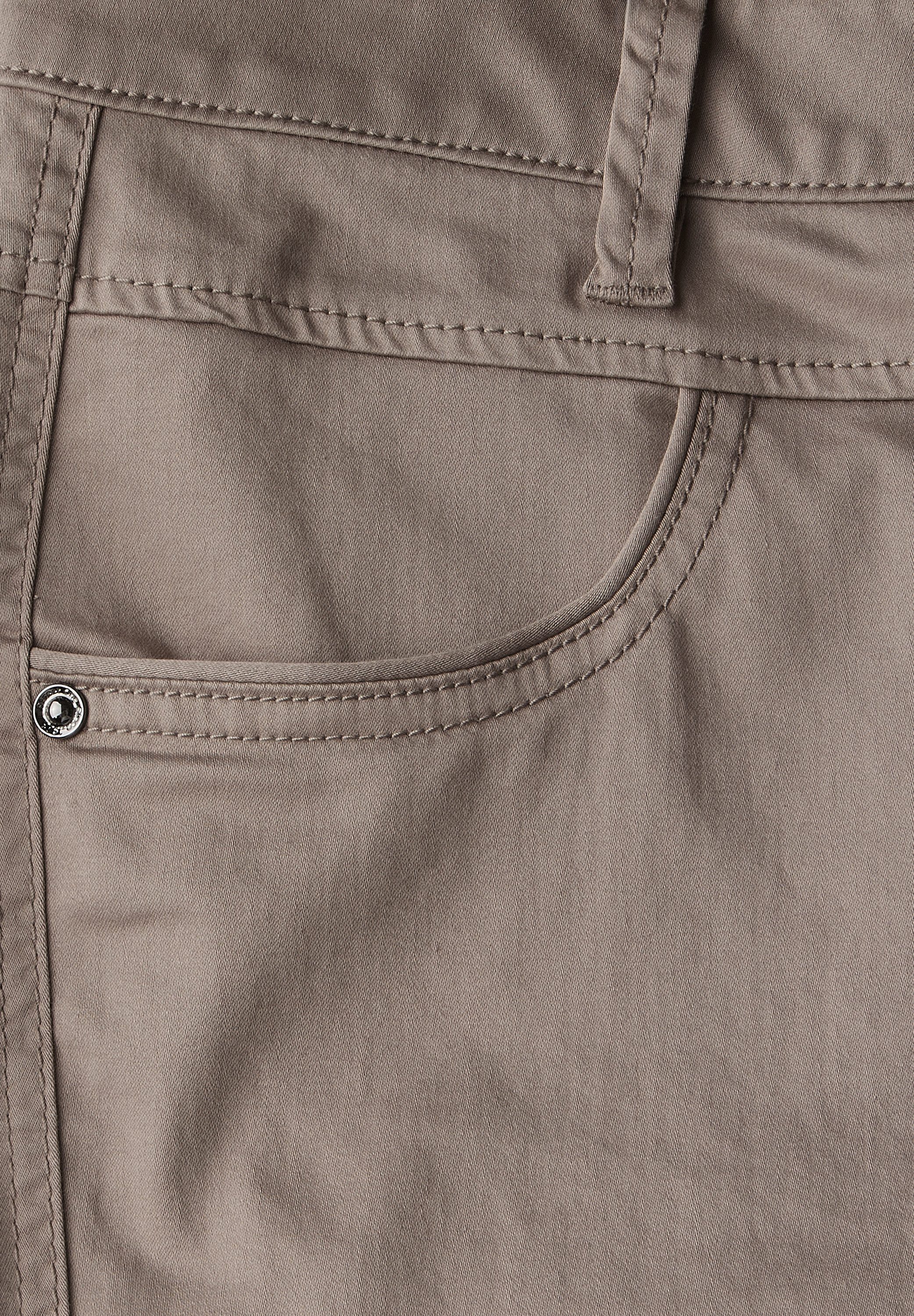 STREET ONE 7/8-Hose 4-Pocket Style