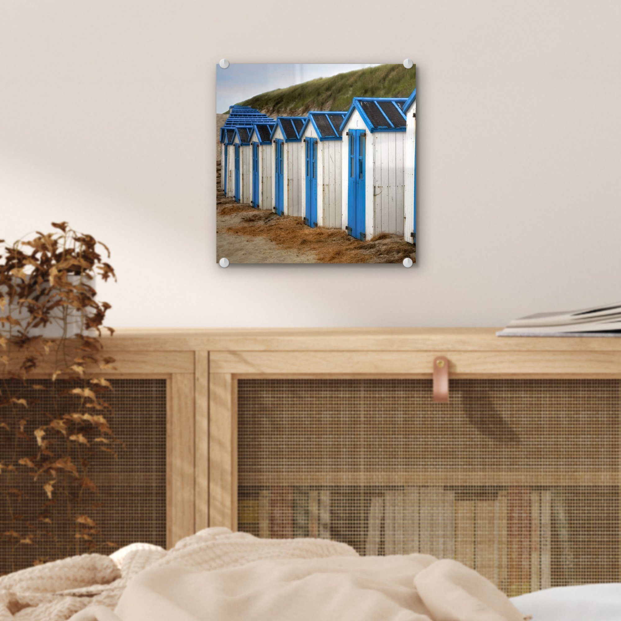 MuchoWow Acrylglasbild Blaue und - Glas St), Strandhütten, Glasbilder Wandbild Foto Glas - auf Wanddekoration auf (1 - Bilder weiße