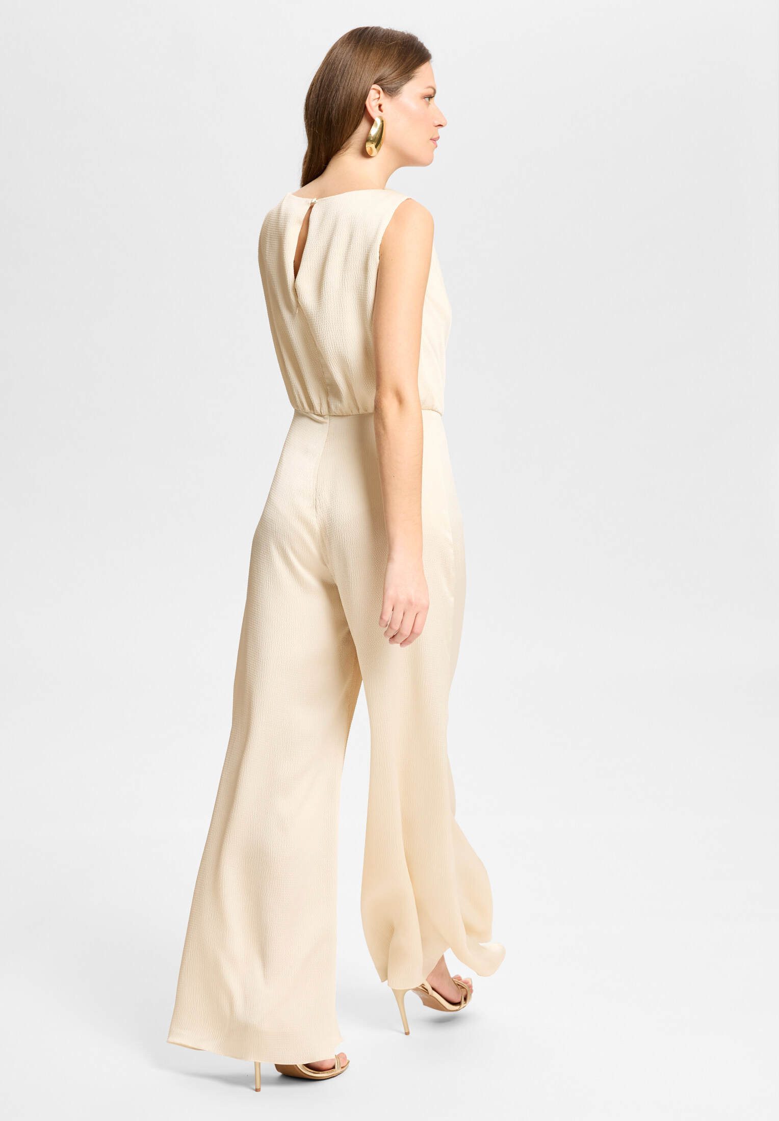 SWING Jumpsuit - Jumpsuit aus Satin mit Wasserfallausschnitt
