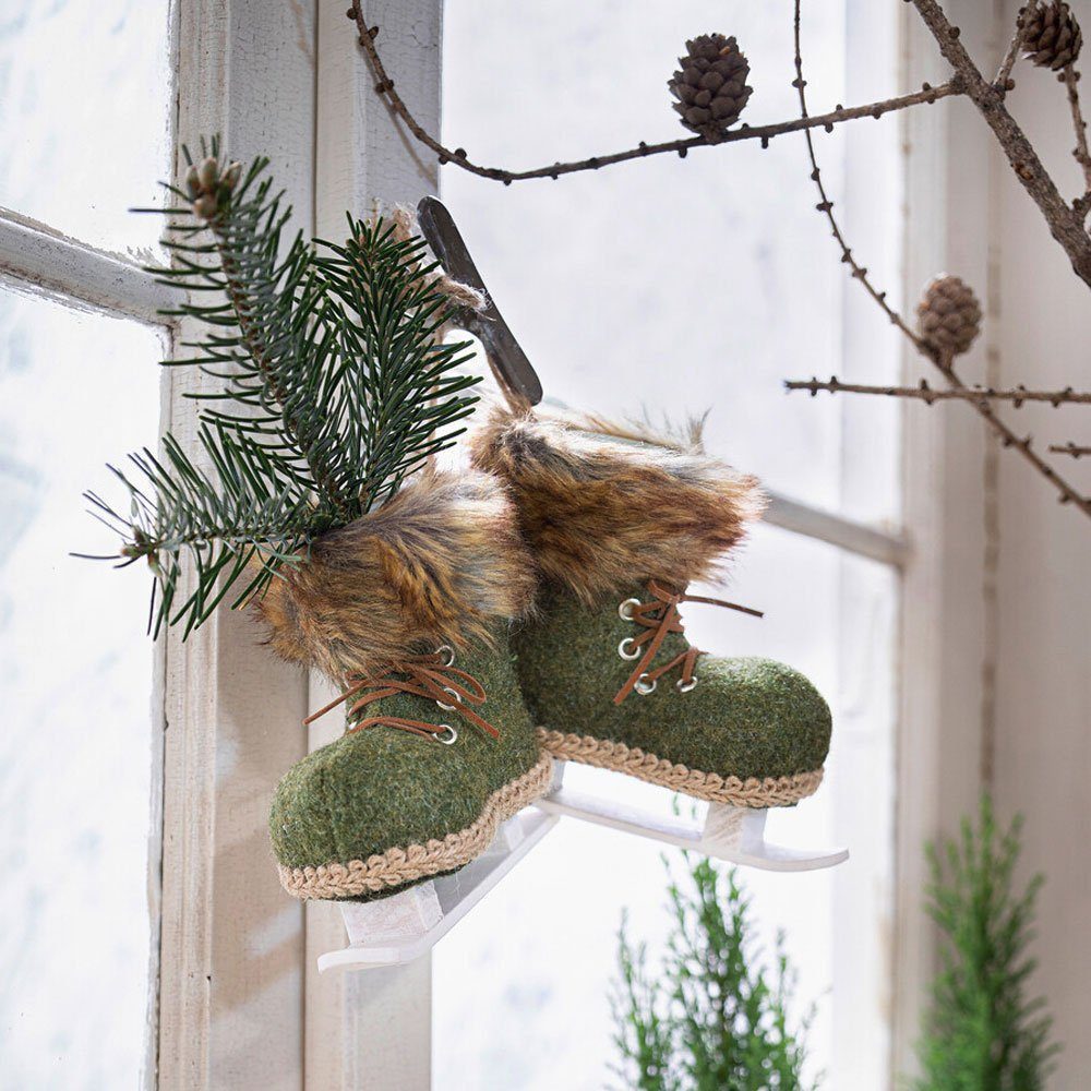 Home-trends24.de Weihnachtsfigur Deko Hänger Schlittschuhe 2er Set Grün Wei günstig online kaufen