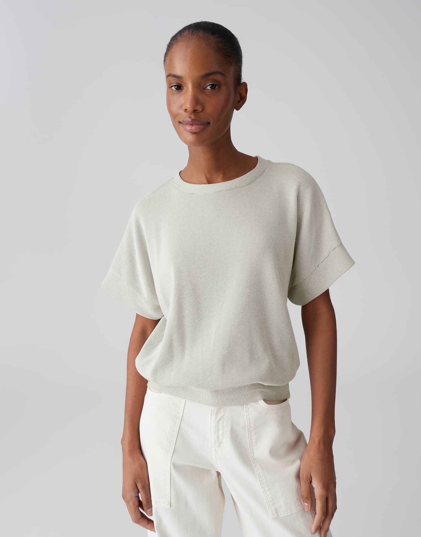OPUS Sweatshirt Modernes Sweatshirt mit feinen Rippstreifen Zweifarbiges Muster, weicher Griff, leichte Elastizität