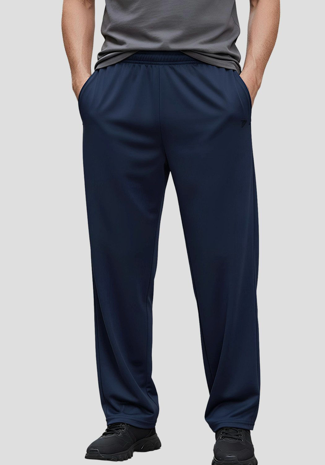 Herbold Sportswear Trainingshose Herren Jogginghose Freizeithose mit Seitentaschen, innen leicht angeraut für weichen Tragekomfort