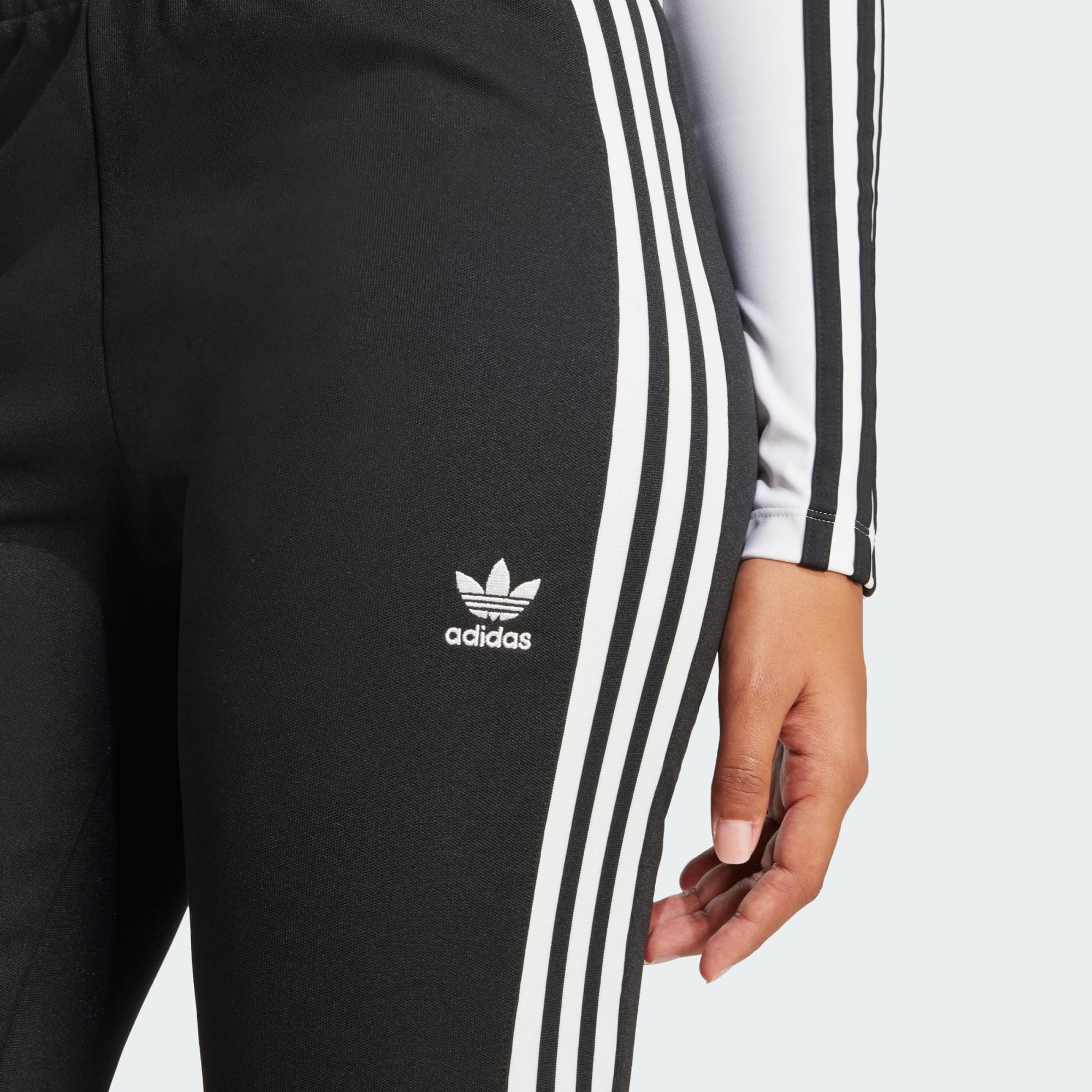 adidas Originals Jogginghose ADICOLOR 3-STREIFEN FLARED TRAININGSHOSE (1-tlg)