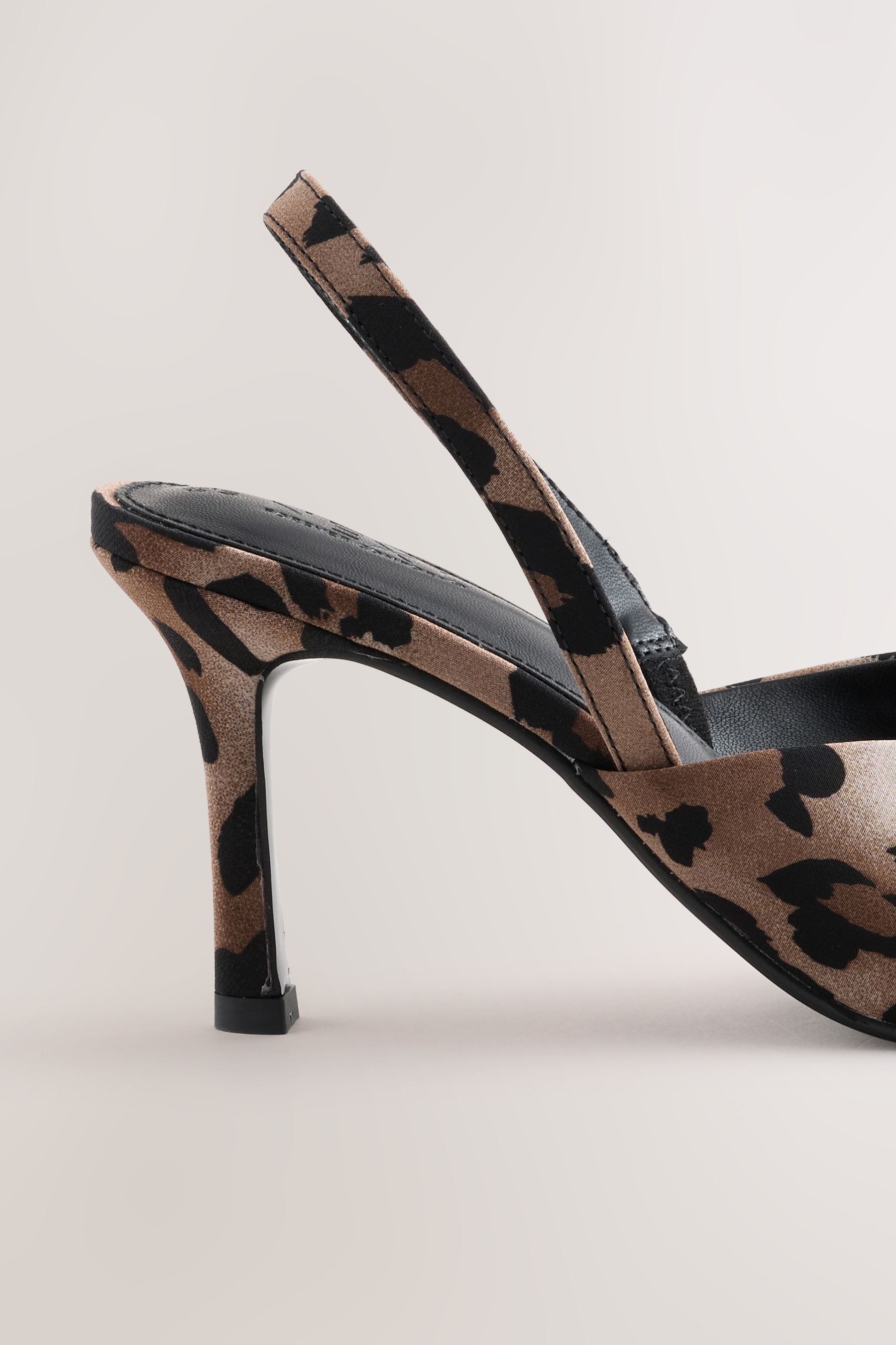 Next Forever Comfort® spitze Slingbacks mit Blumen Slingsandale (1-tlg)