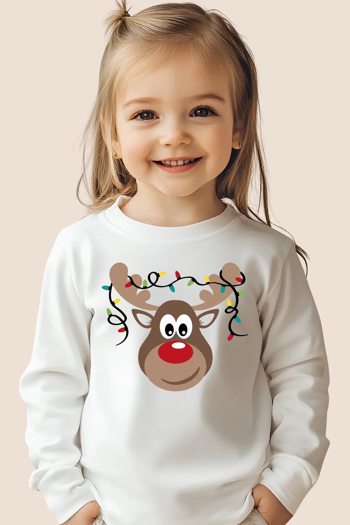 Lounis Langarmshirt Rentier - Langarmshirt für Kinder – Festliche Weihnachtsmode