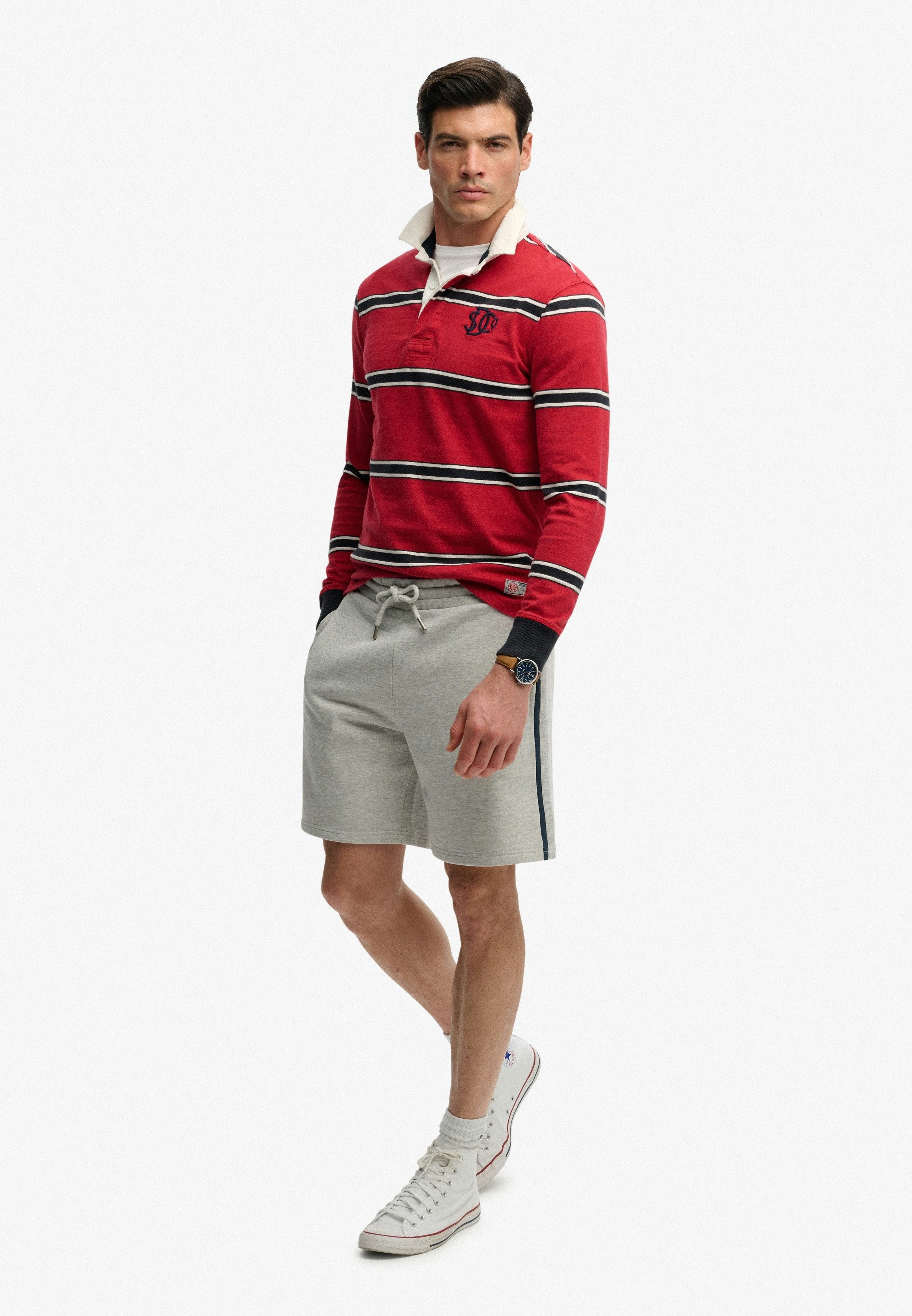 Superdry Sweatshorts ATH ESS SHORT aus Baumwolle und Polyester, Loose Fit, mit Tunnelzug, melierte Optik – Bild 5 von 5