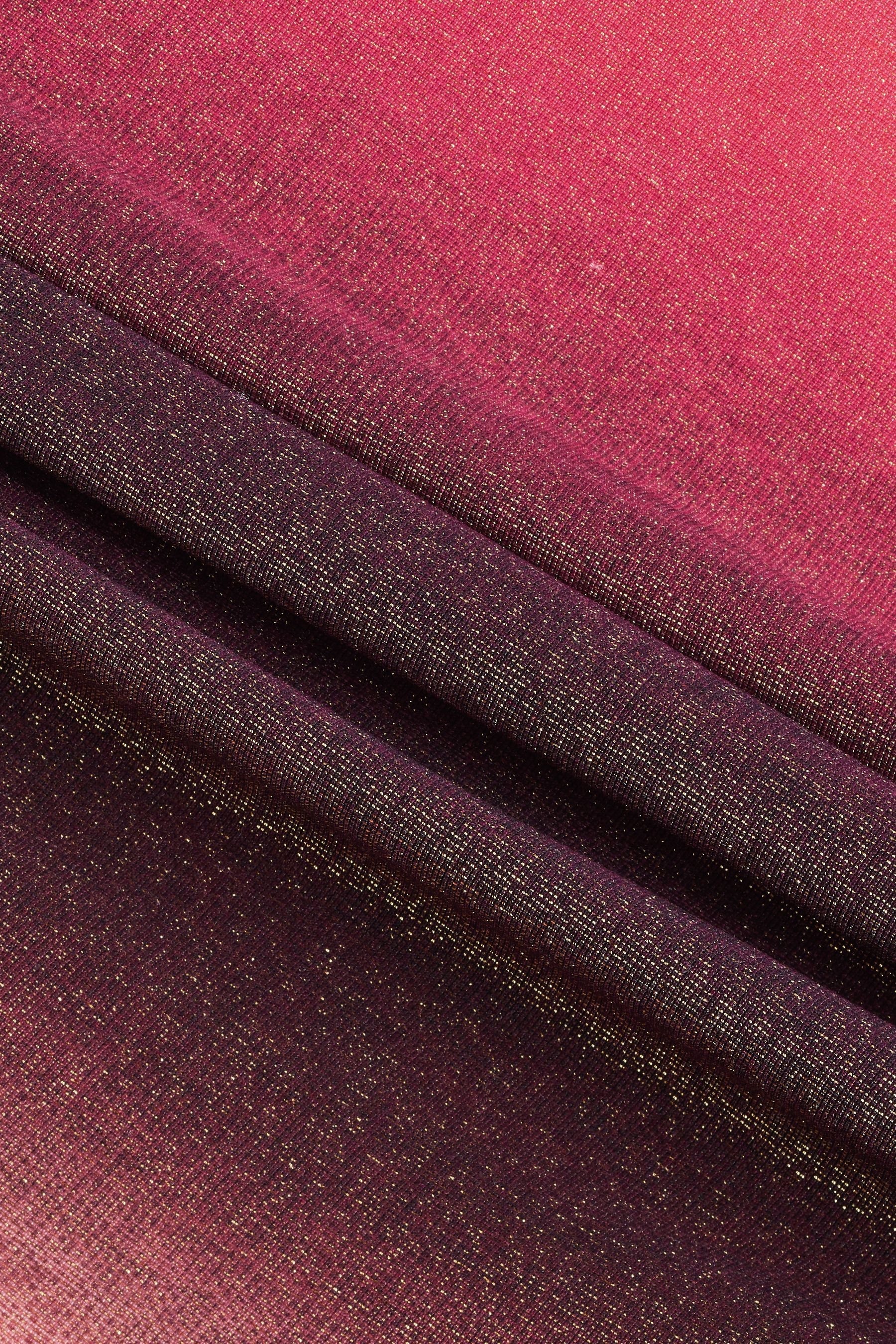 Next Badeanzug Bauchformender Bandeau-Badeanzug mit Beinrüschen günstig online kaufen