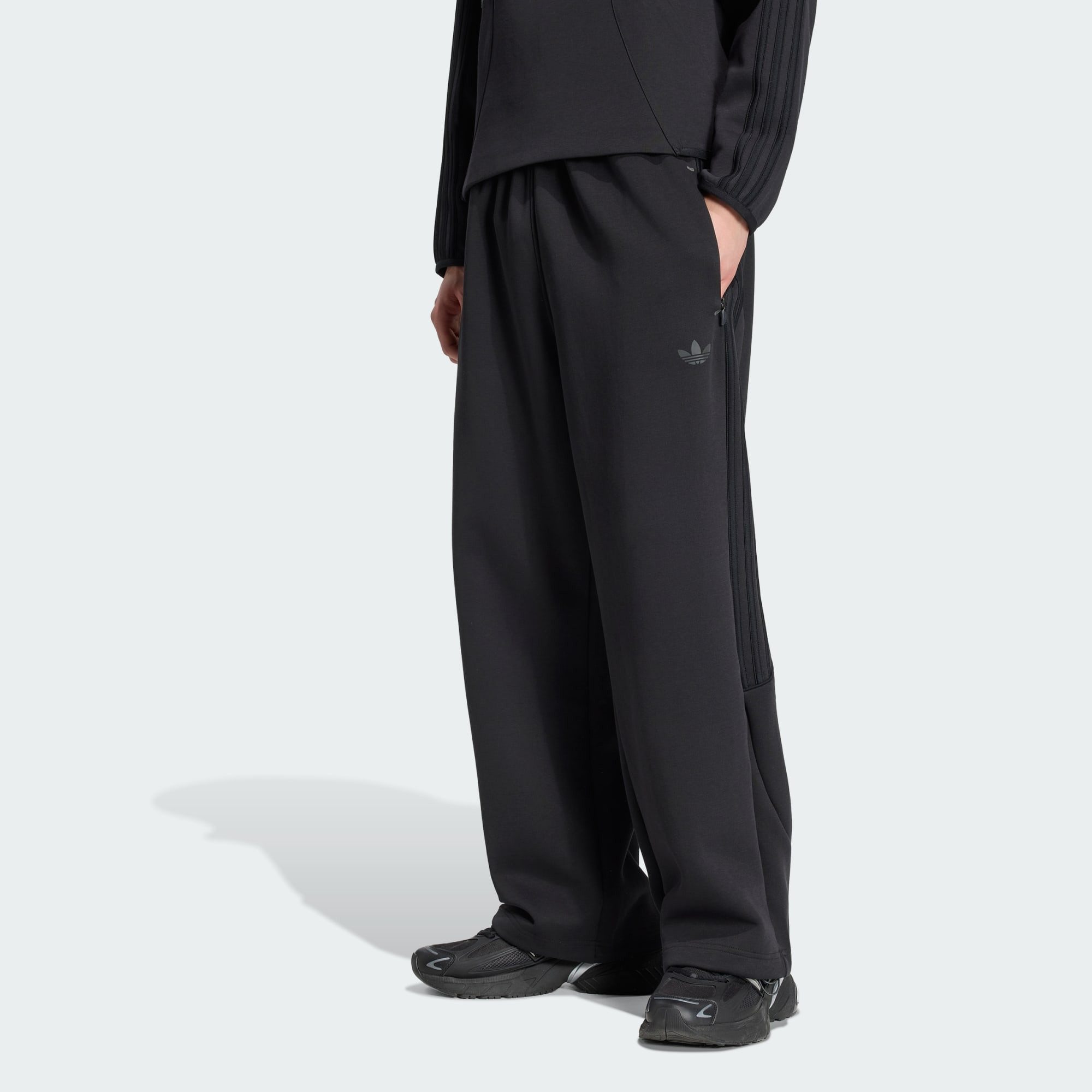 adidas Originals Trainingshose SPACER TEAMGEIST 26 CUTLINE HOSE, OFFENER SAUM, Ansicht 1