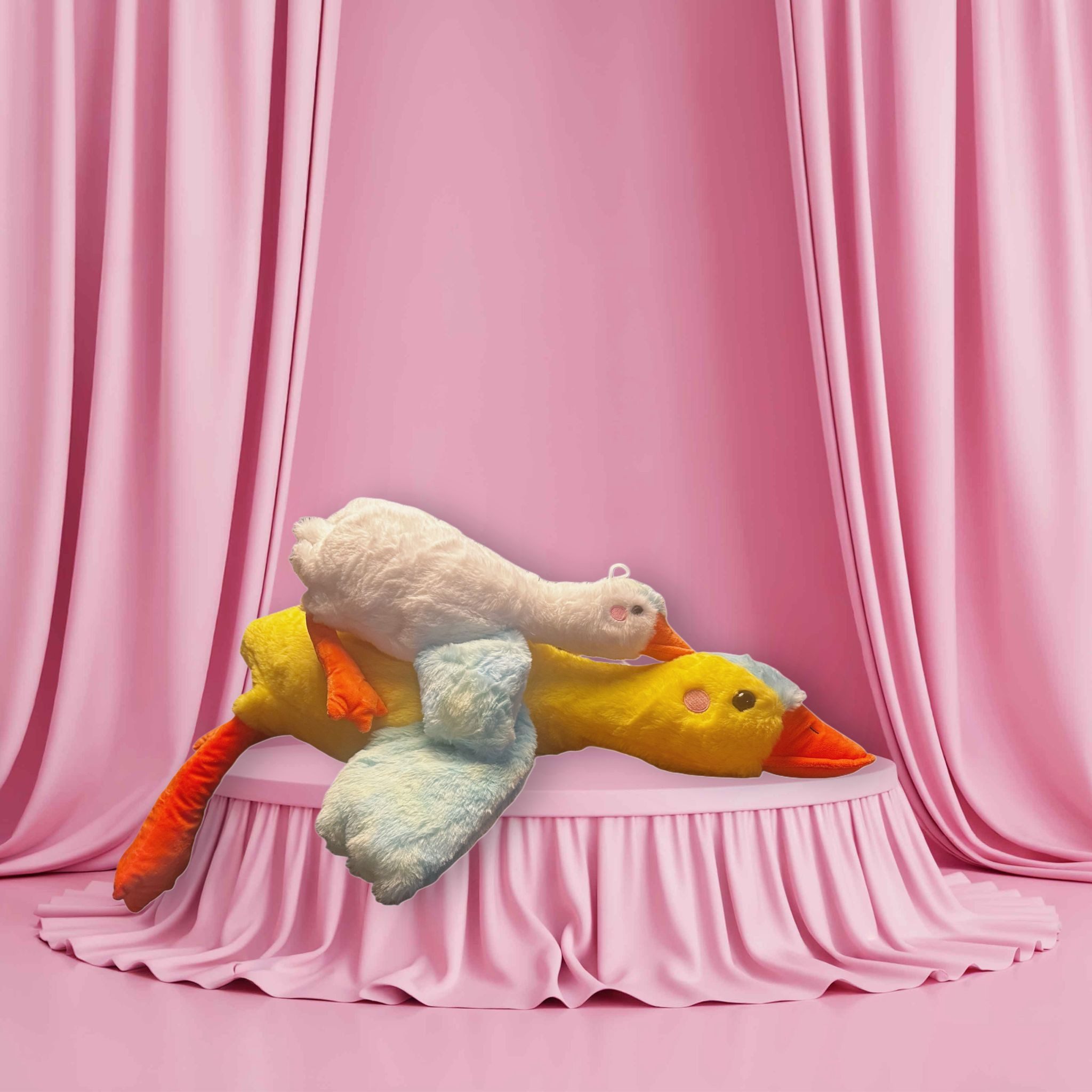 soma Kuscheltier Ente Kuscheltier Plüsch 42cm Plüsch Kuschelkissen Flugente Gans weiß (Set, 1-St., Geschenk-Set), Reisekissen zum kuscheln Plüschtier Geschenk-Idee Kinder sale