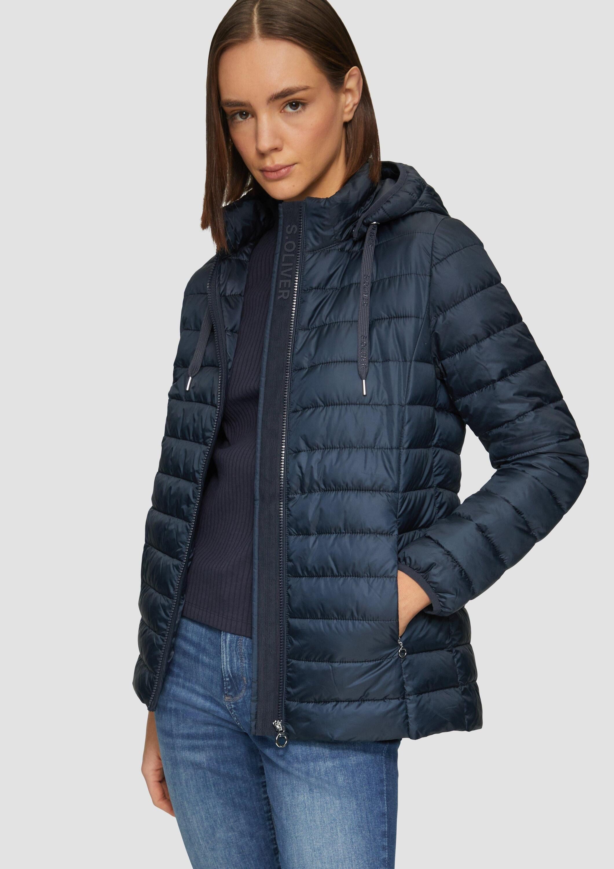 s.Oliver Winterjacke Outdoor-Jacke Leichte Steppjacke mit abnehmbarer Kapuze