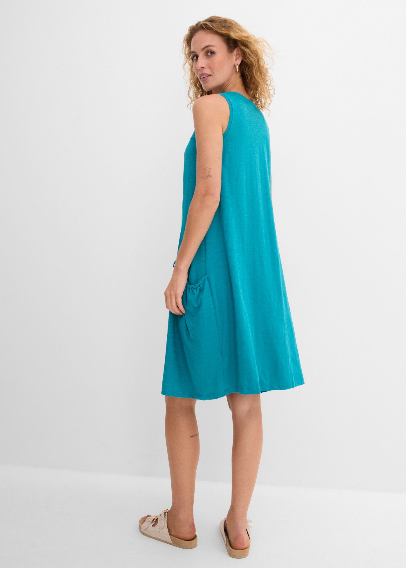 bonprix Jerseykleid für den Alltag, ärmellos, aus Baumwolle, in A-Linie, mit Taschen – Bild 3 von 5