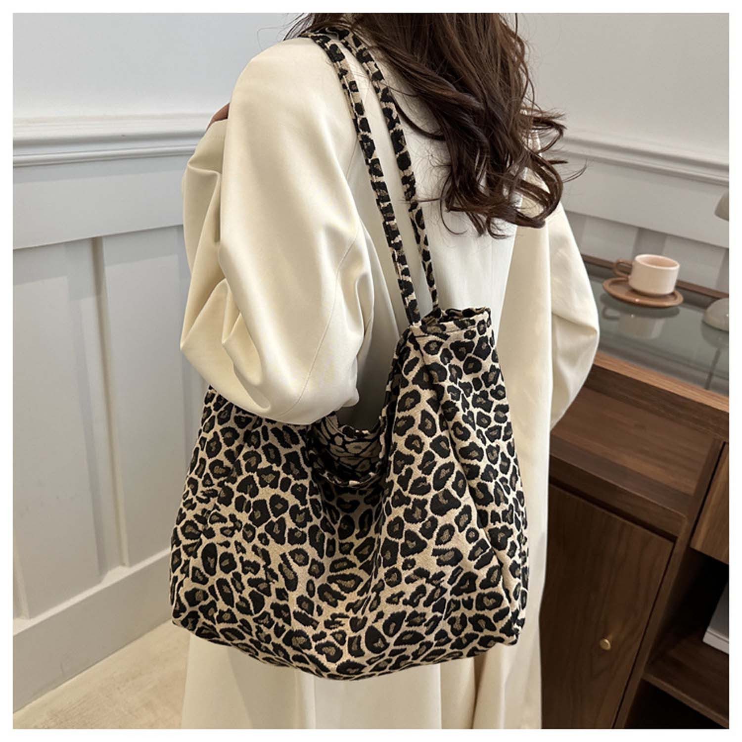 Oemmn Umhängetasche Damen Schultertasche Schultertasche mit Leopardenmuster – Bild 5 von 5
