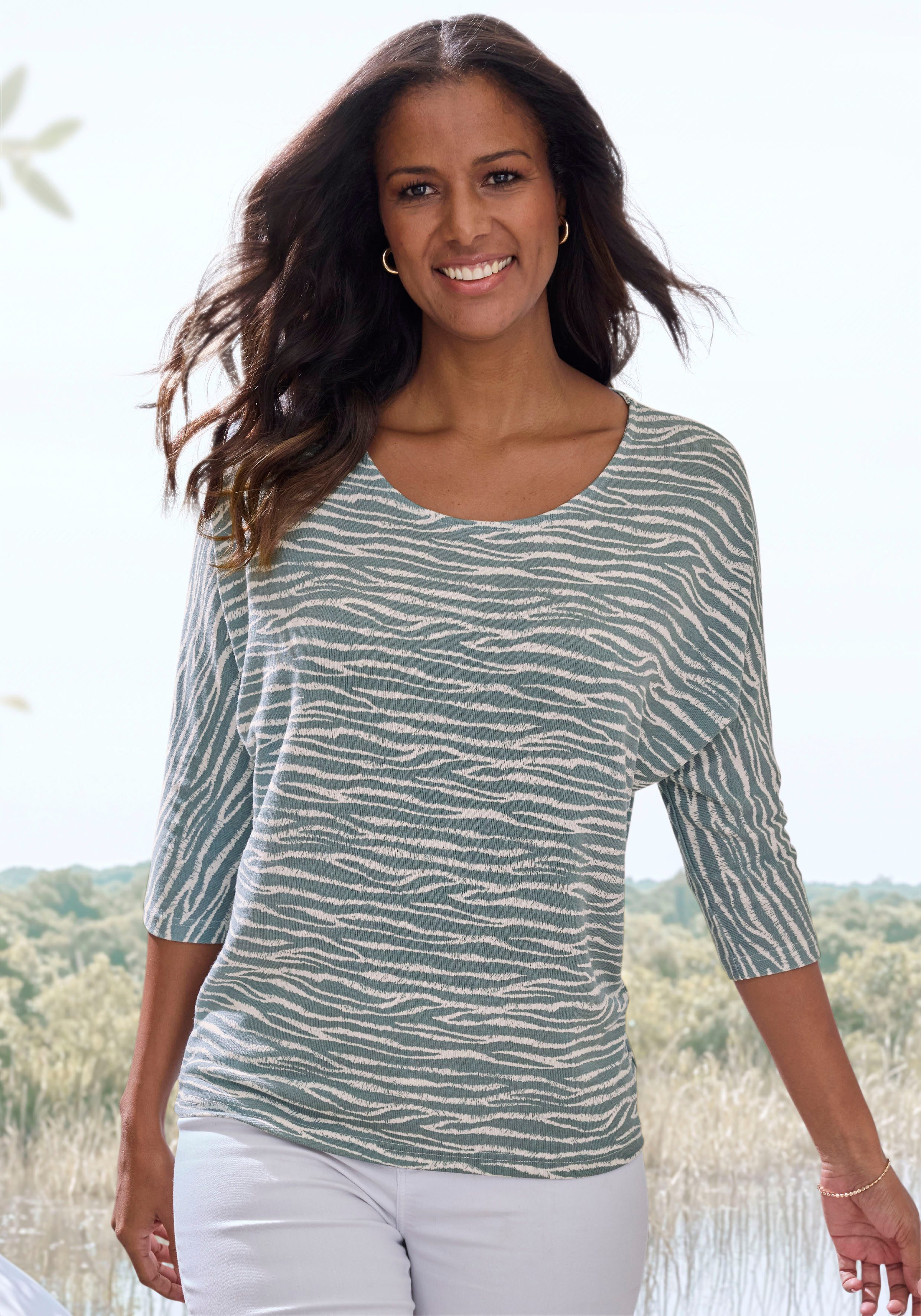 LASCANA 3/4-Arm-Shirt "mit modischem Zebra-Muster" aus weichem Viskose-Stri günstig online kaufen