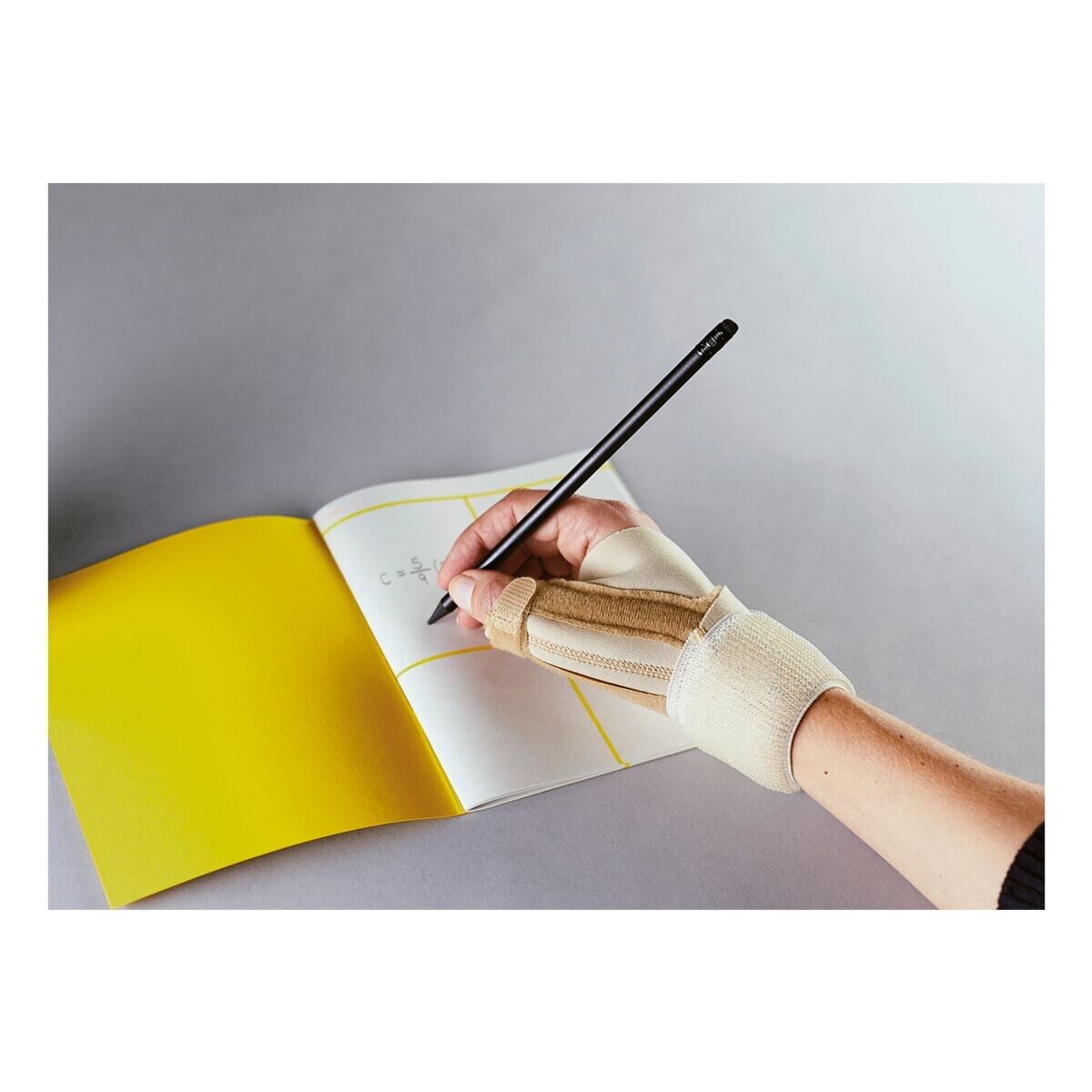FUTURO" Daumenbandage, Daumen-Schiene, links/ rechts passend