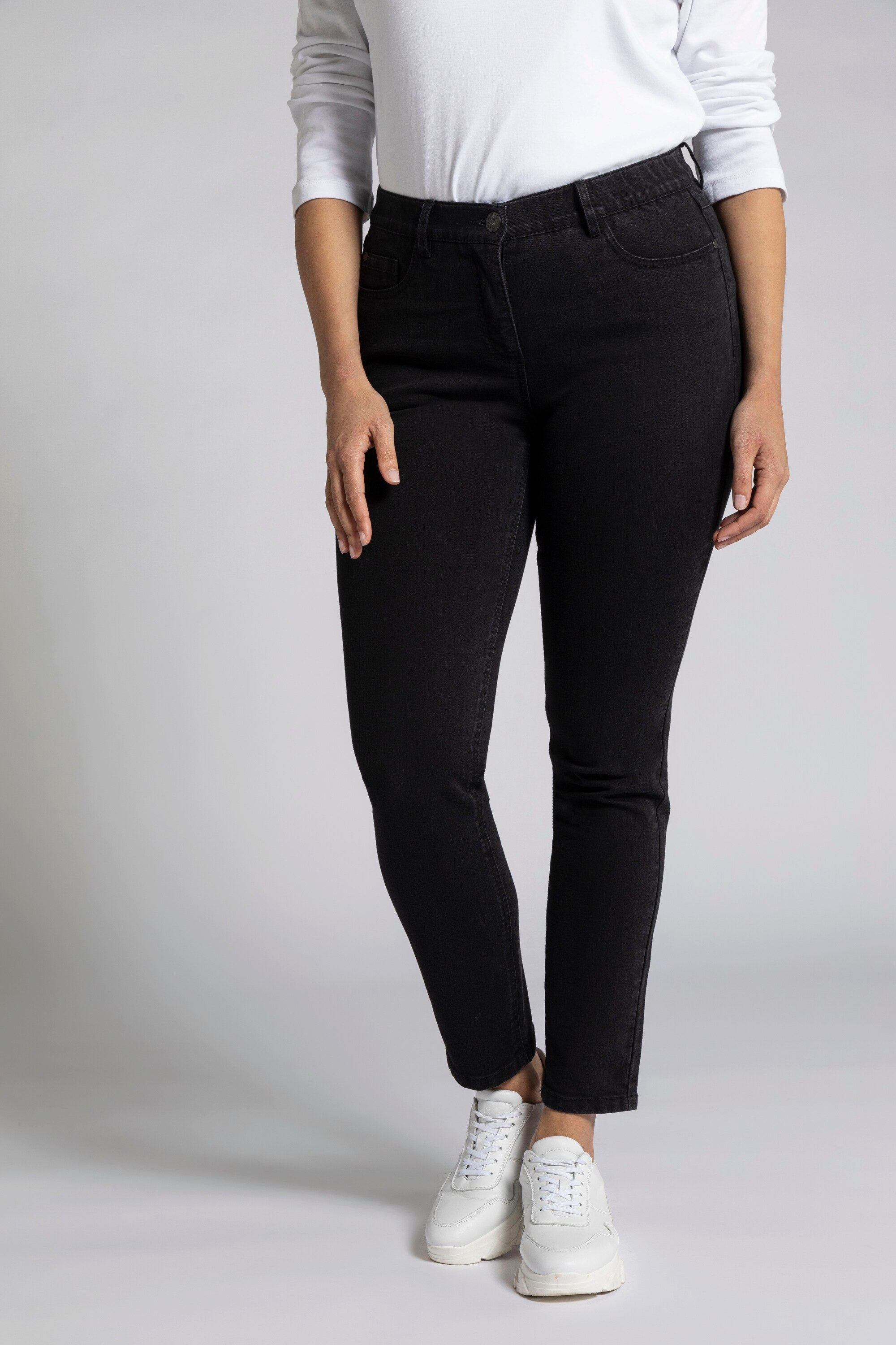 Stretch-Hose Skinnyjeans Sarah schmale 5-Pocket-Form High Waist