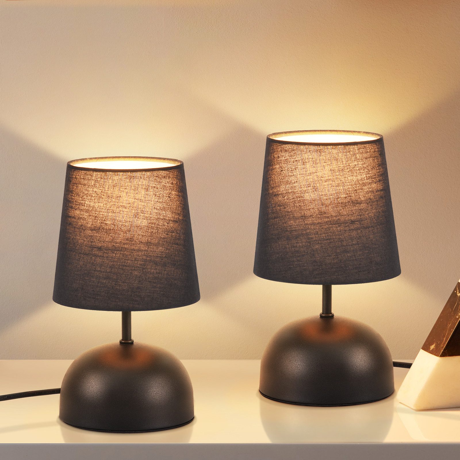 Nettlife Tischleuchte Beige Stoff mit Kabel Nachttischlampe Schlafzimmer Modern Bett, mit Kabel, ohne Leuchtmittel, Klein Schreibtischlampe für Wohnzimmer Büro Bett Tisch Fenster Hotel