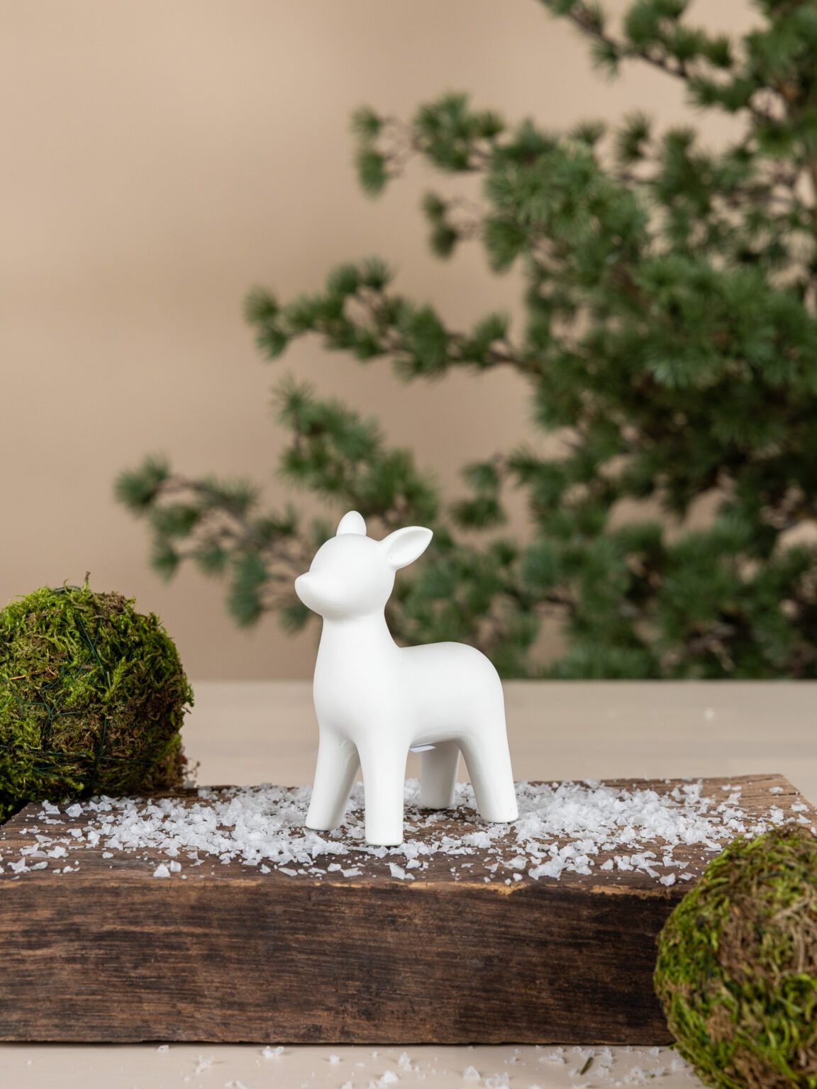 Storefactory Dekoobjekt »Bea« Reh aus matter Keramik, Weiß, Weihnachts- und Winterdeko