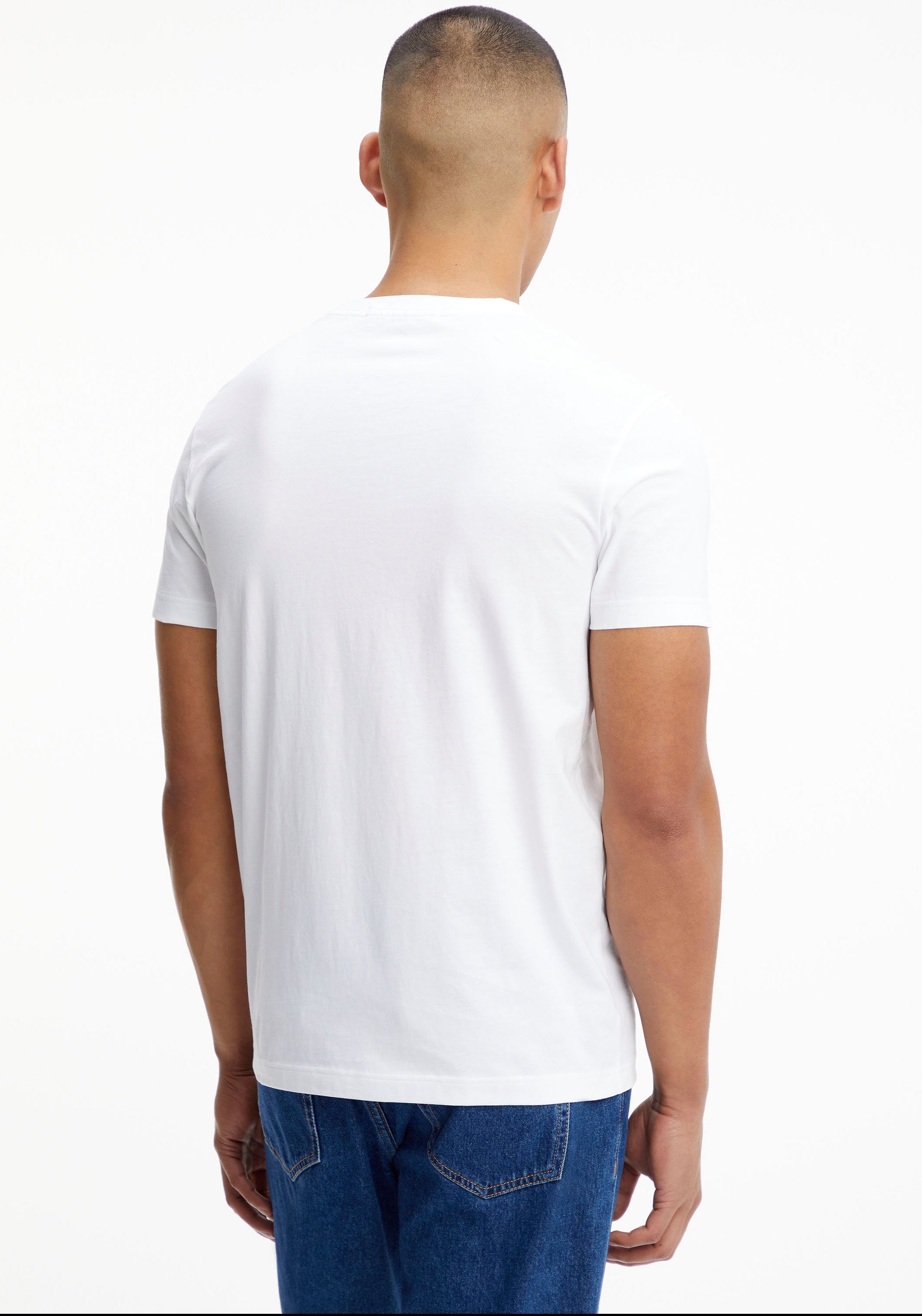 Calvin Klein Jeans T-Shirt Logo auf mit Calvin der Brust Klein