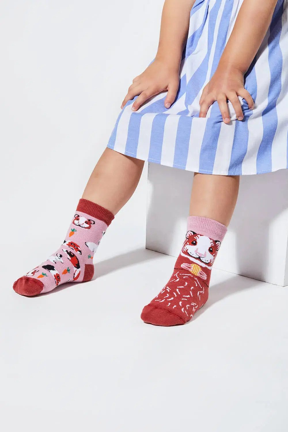 Many Mornings Freizeitsocken Many Mornings Kids Miss Guinea Pig (1 Paar, 1-Paar, 1 Paar) immer ein dismatching Paar