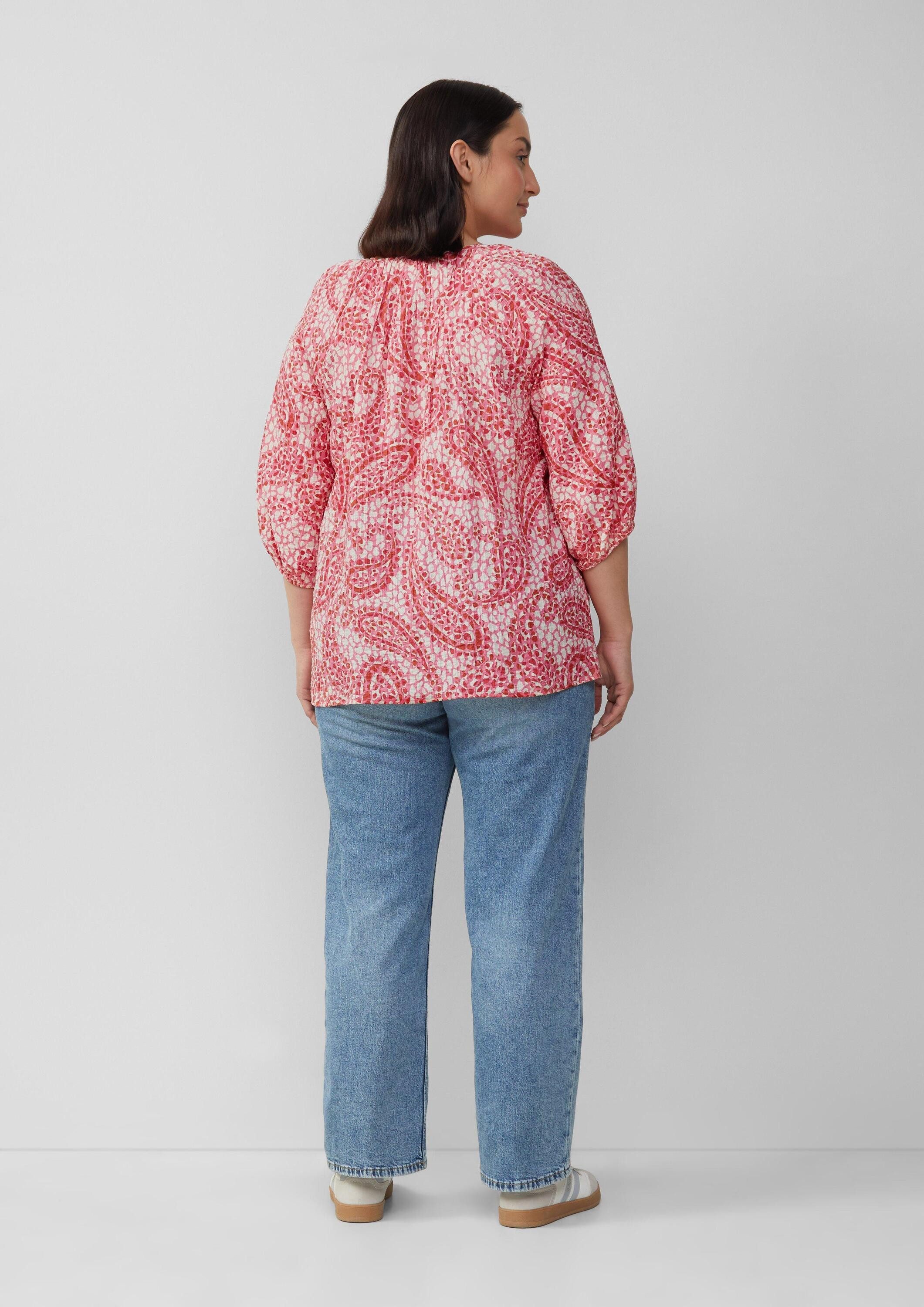 s.Oliver Kurzarmbluse Bluse Strukturierte Relaxed-Fit-Bluse mit Raffungen und Raglanärmeln