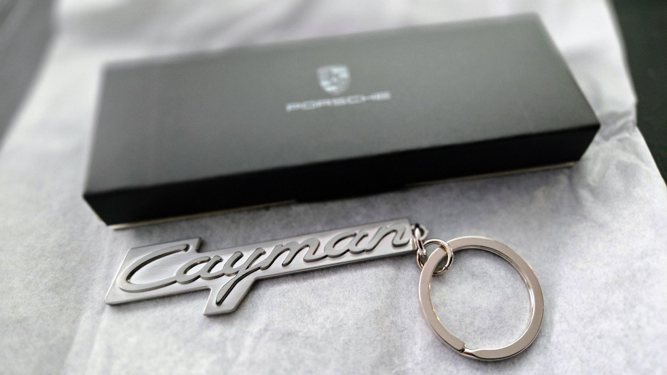 Porsche Schlüsselanhänger Metall Schlüsselanhänger CAYMAN keyring