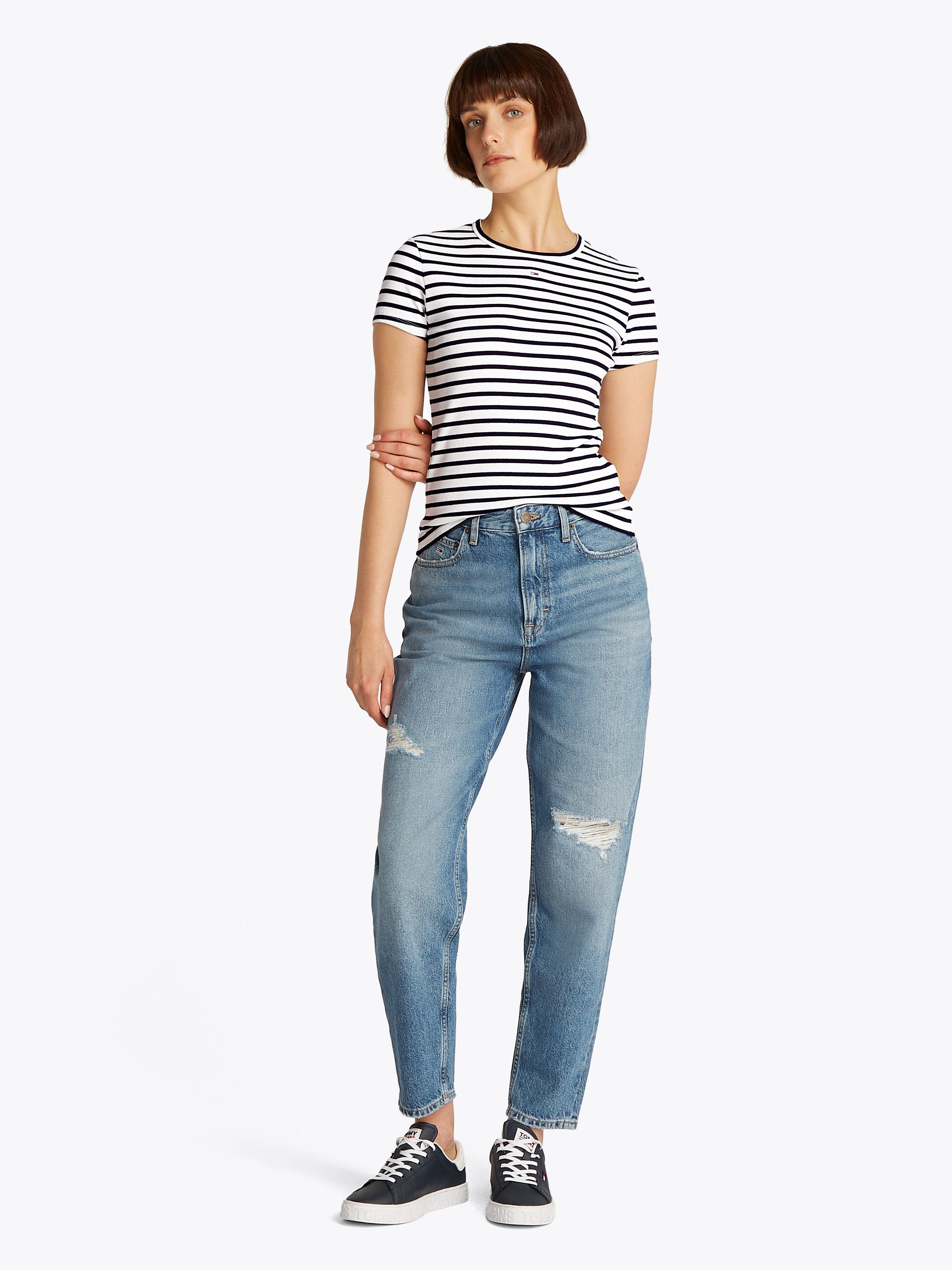 Tommy Jeans Kurzarmshirt TJW ESSENTIAL RIB SHORT SLEEVE EXT Baumwollmischung in gerippter Struktur, Slim Fit