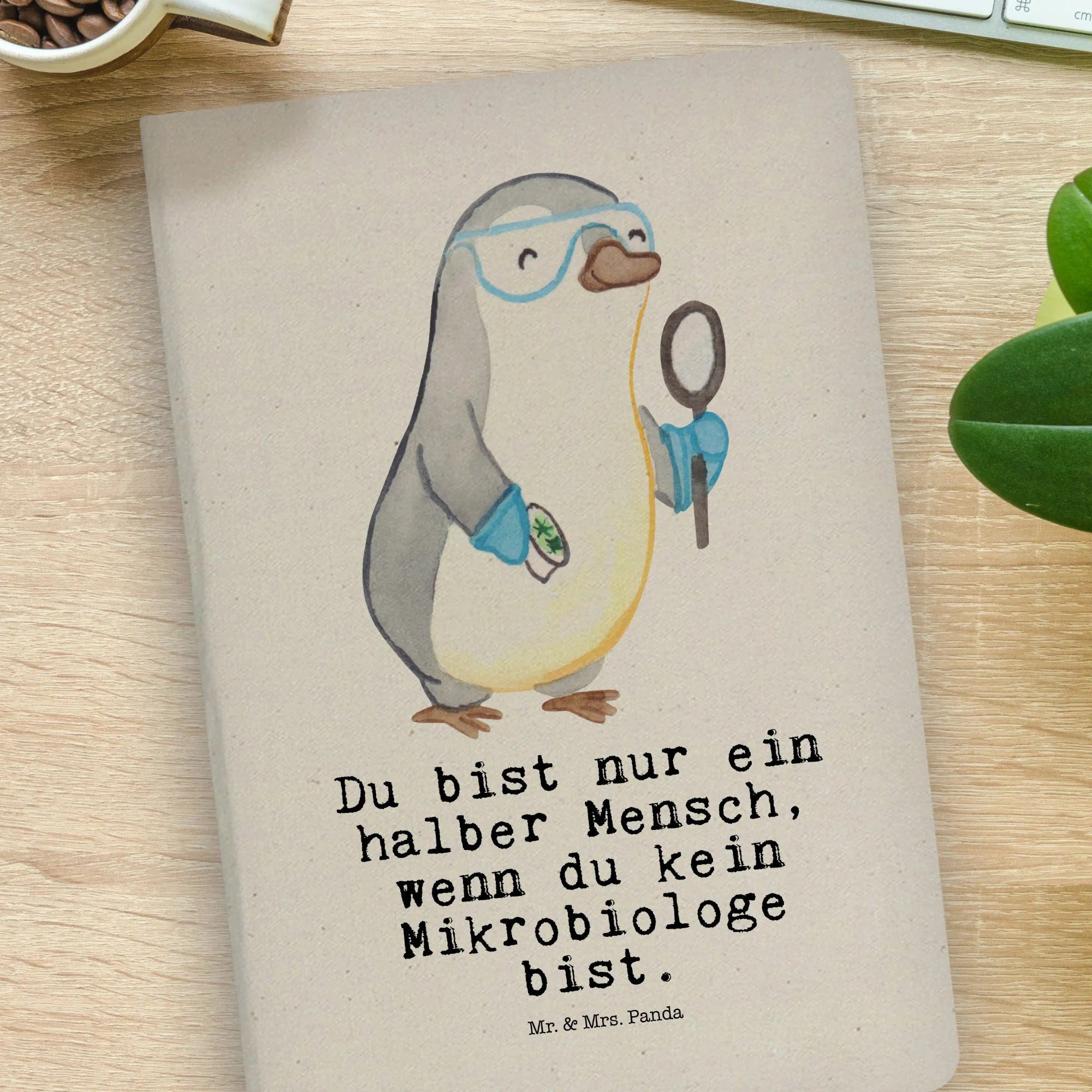 Thumbnail - Mr. & Mrs. Panda Notizbuch Mikrobiologe Herz - Transparent - Geschenk, Kollege, Labor, Dankeschö Mr. & Mrs. Panda, Echte...