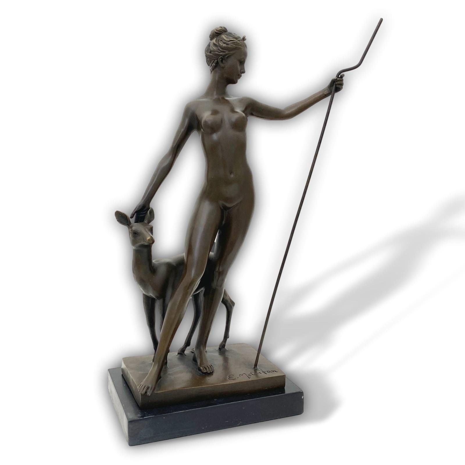 Aubaho Skulptur Bronzefigur Diana Göttin McCartan Skulptur Antik-S nach derJagd Bronze