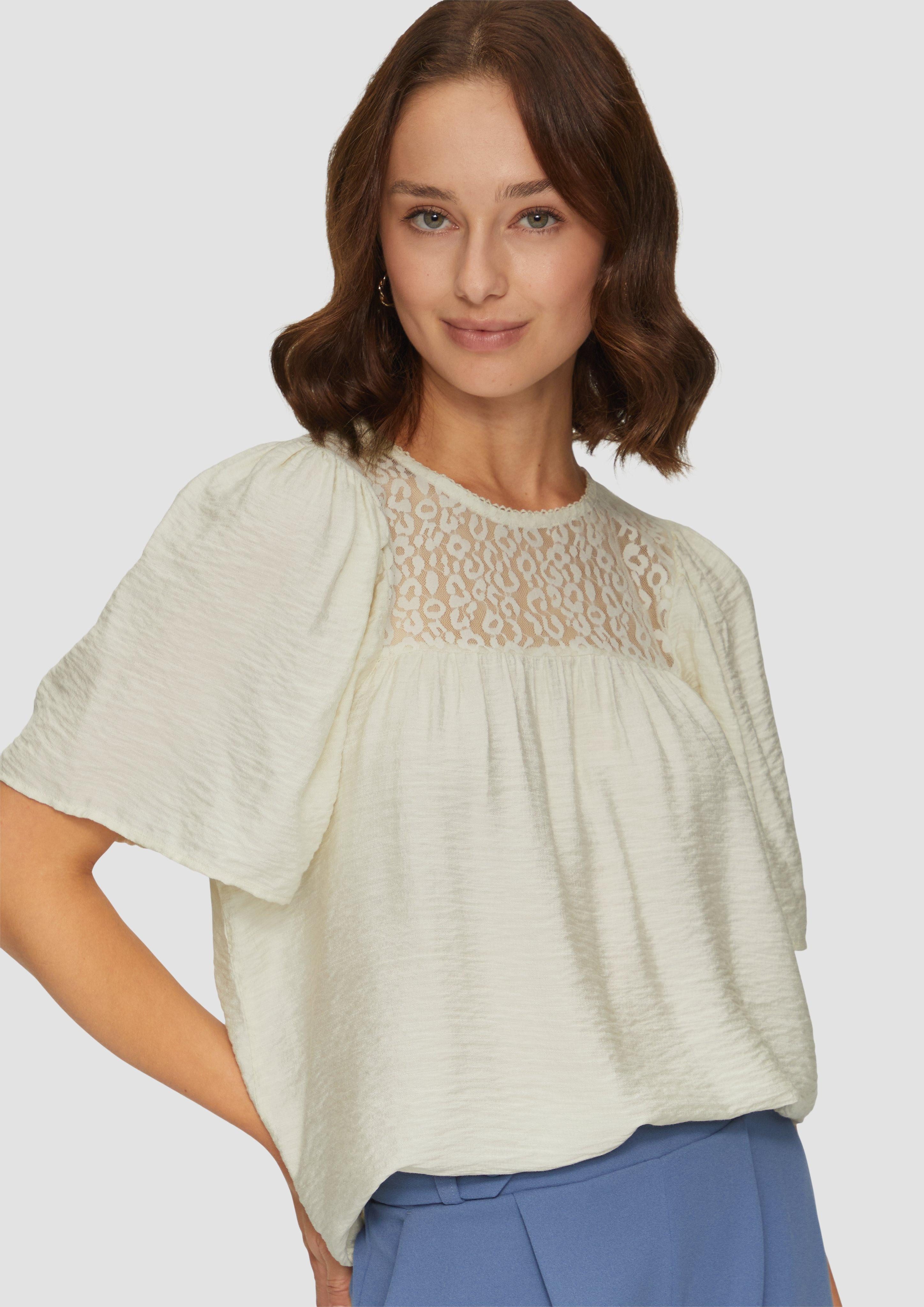 QS Kurzarmbluse Bluse mit Leo-Spitze Raffung günstig online kaufen