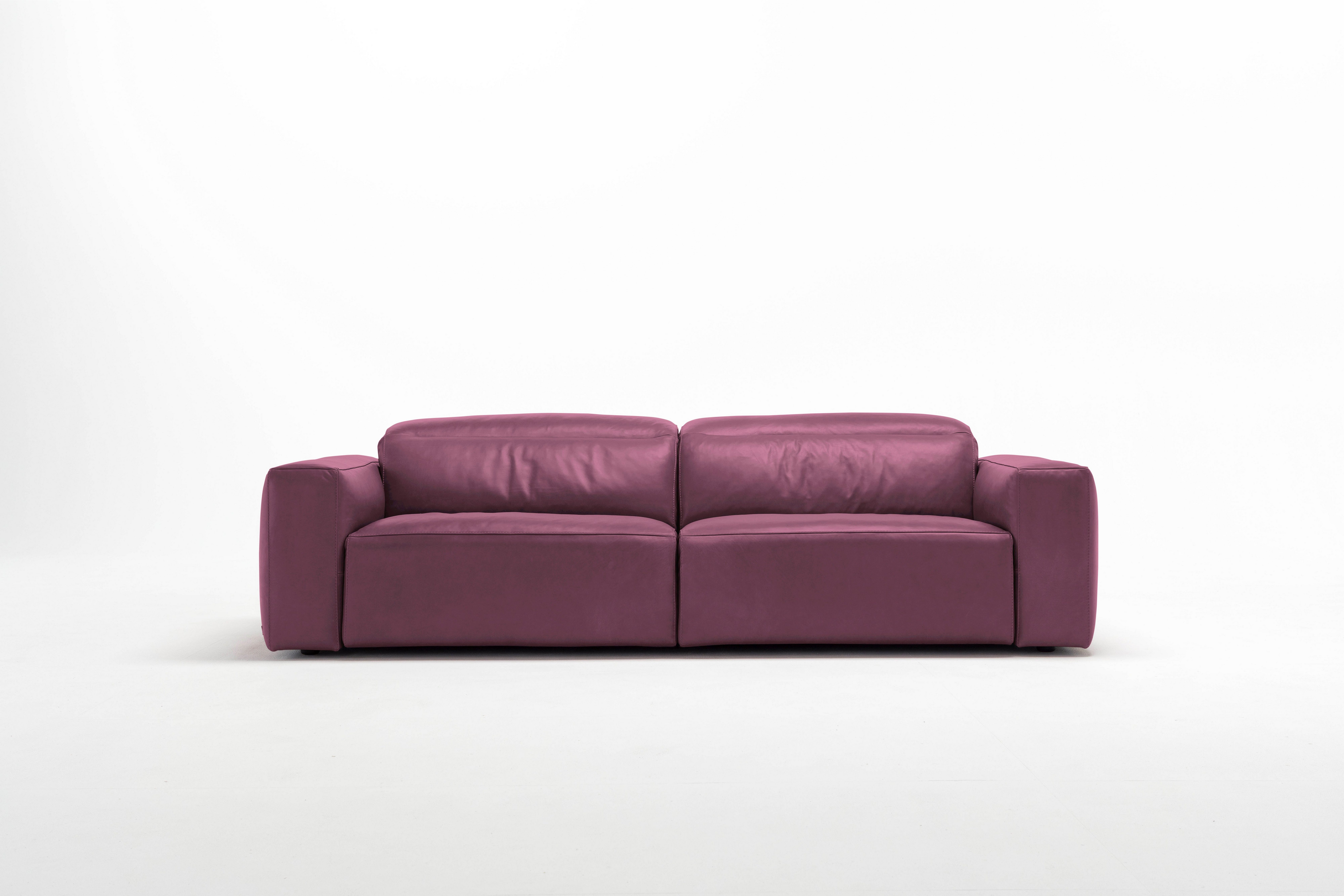 Egoitaliano 2,5-Sitzer Beverly, Designsofa mit erstklassigem Sitzkomfort und tollen Details, Breite 242 cm, verstellbare Kopfteile