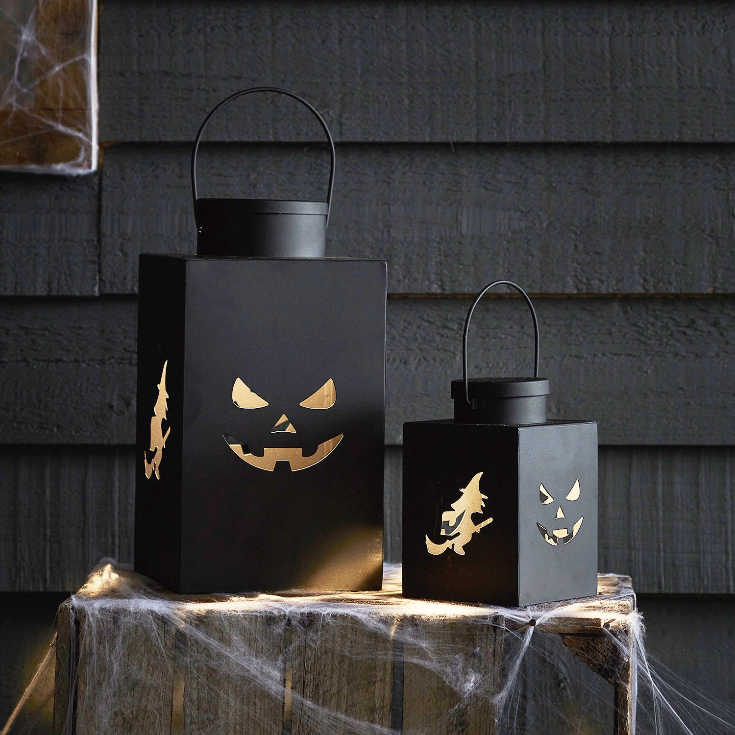Lights4fun LED Laterne 2er Set schwarze Halloween Laternen aus Metall