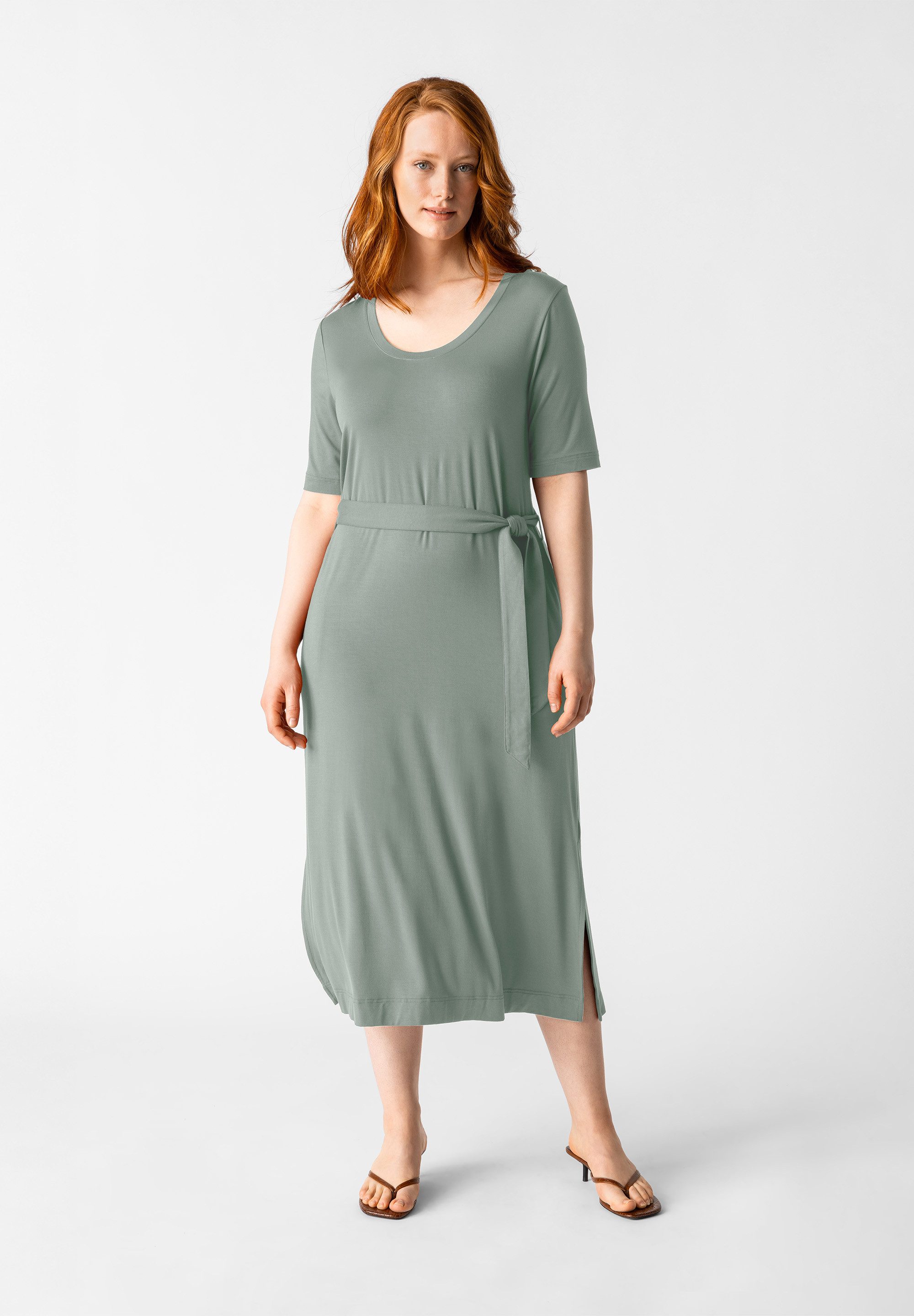 Les Lunes Jerseykleid Lolaa Dress lockerer Sitz, seitliche Schlitze, mit Gürtel und Seitentaschen