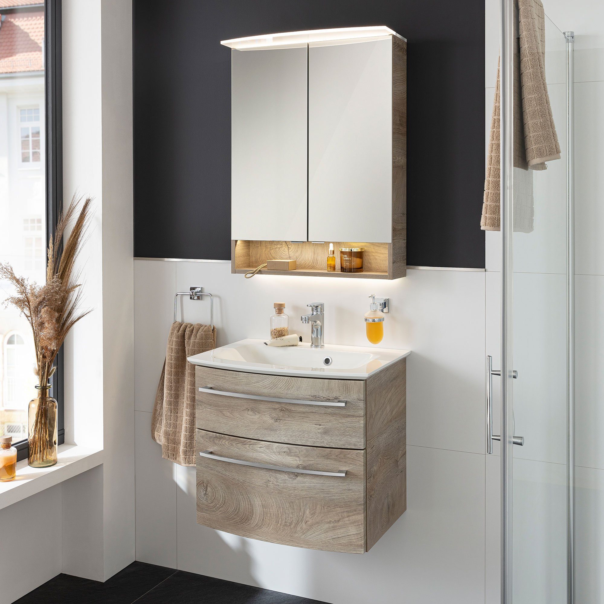 FACKELMANN Badezimmerspiegelschrank B.Style LED Korpusfarbe: 60 cm Sandeiche Spiegelschrank