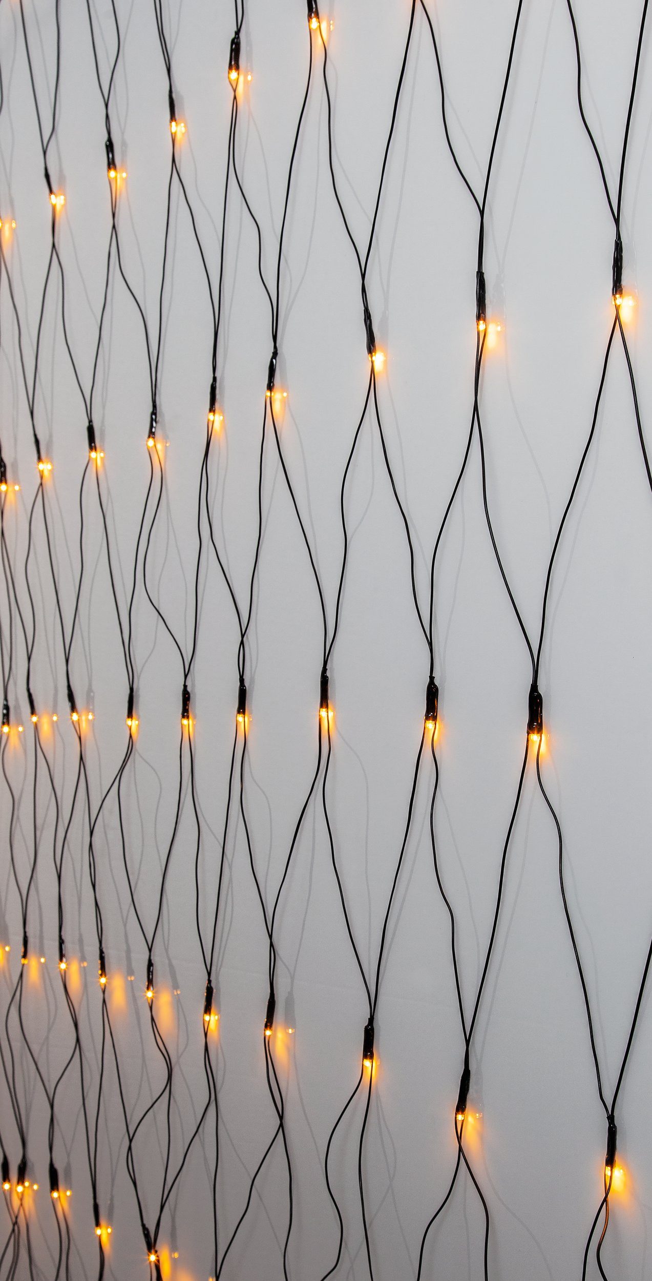 EGLO LED-Lichterkette Golden warm white, LED Lichternetz für innen und außen, Lichterkette mit Kabel, 2x2 m