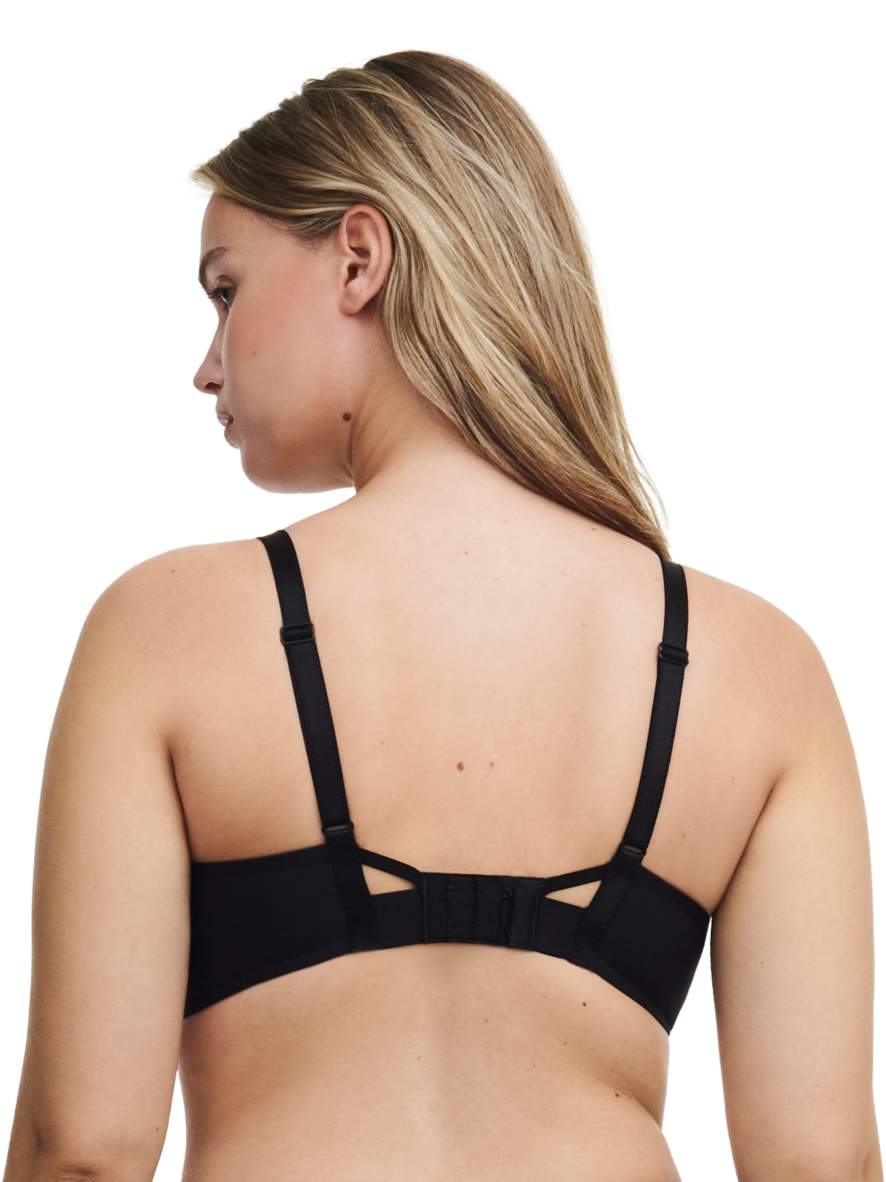 Chantelle Bügel-BH PLAY Spitze, Tüll, blickdichtes Gewebe, Cut-Outs am Mittelsteg