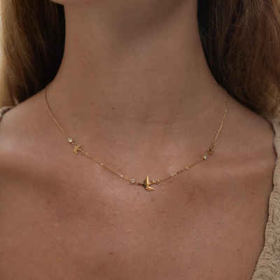 Made by Nami Edelstahlkette Halskette Damen Gold mit Vögeln und Kristall Edelsteinen 40 + 5 cm, Edelstahl Schmuck Frauen