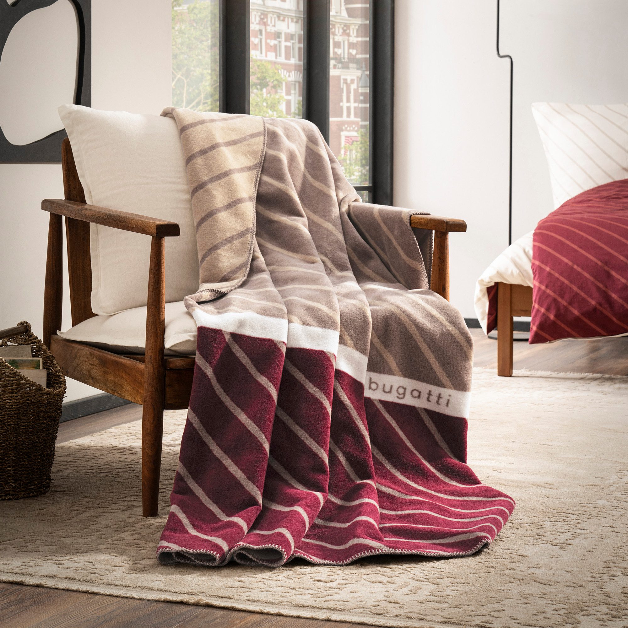 Wohndecke bugatti, bugatti, mit edlem Logo