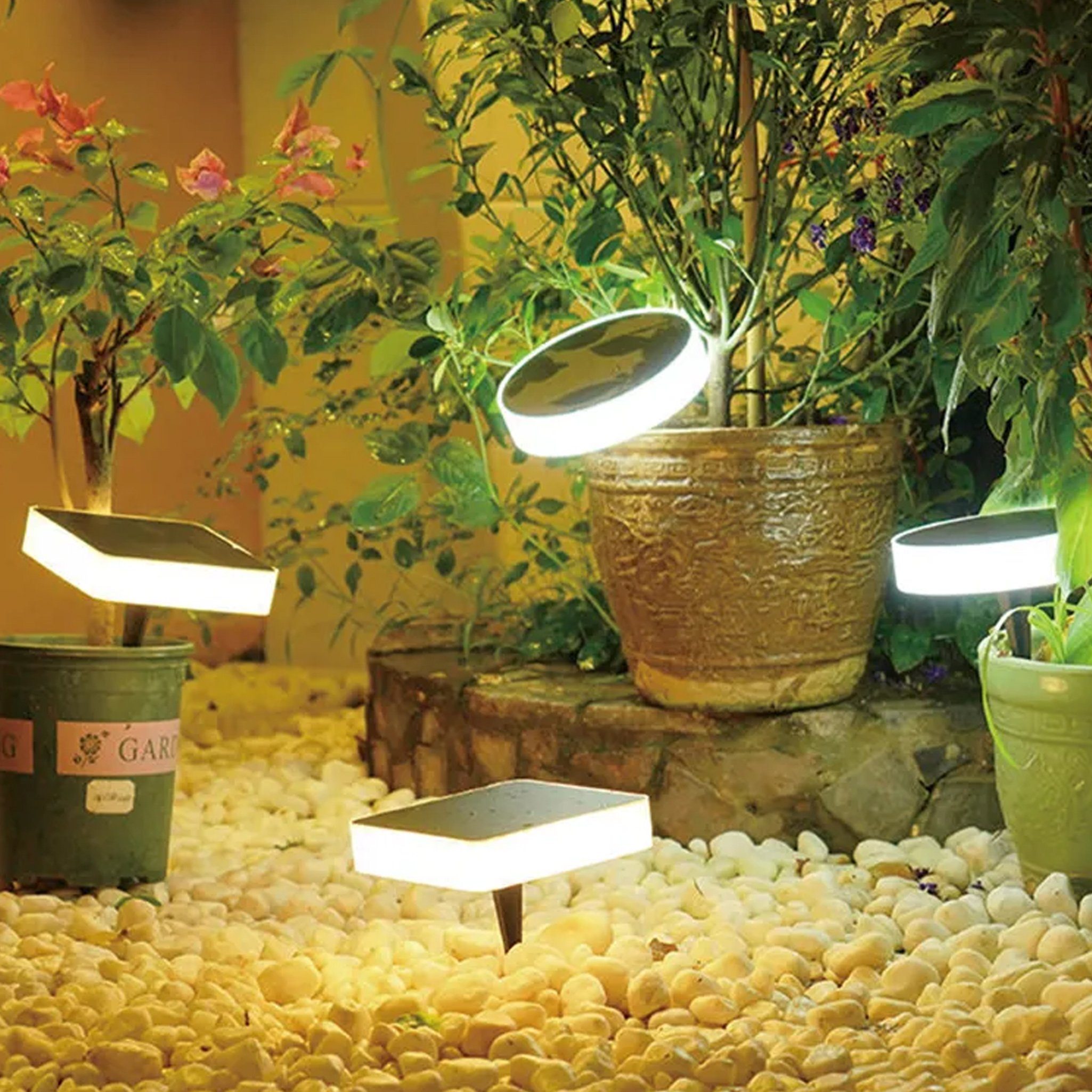 Arnusa LED Solarleuchte Solarlampe Tischlampe integriert, Gartenlampe, warmweiß, LED kabellos mAh Farbsteuerung, Akku fest kaltweiß 1300