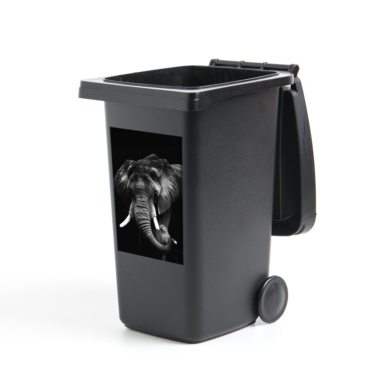 MuchoWow Wandsticker Elefant mit Papagei vor schwarzem Hintergrund - schwarz und weiß (1 St), Mülleimer-aufkleber, Mülltonne, Sticker, Container, Abfalbehälter | Wandtattoos