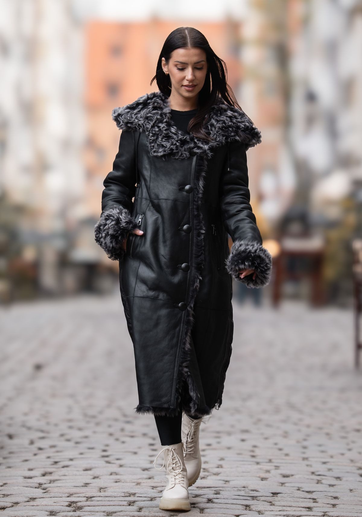 Hollert Wintermantel Damen Lammfellmantel Curly Tessa Schwarz günstig online kaufen