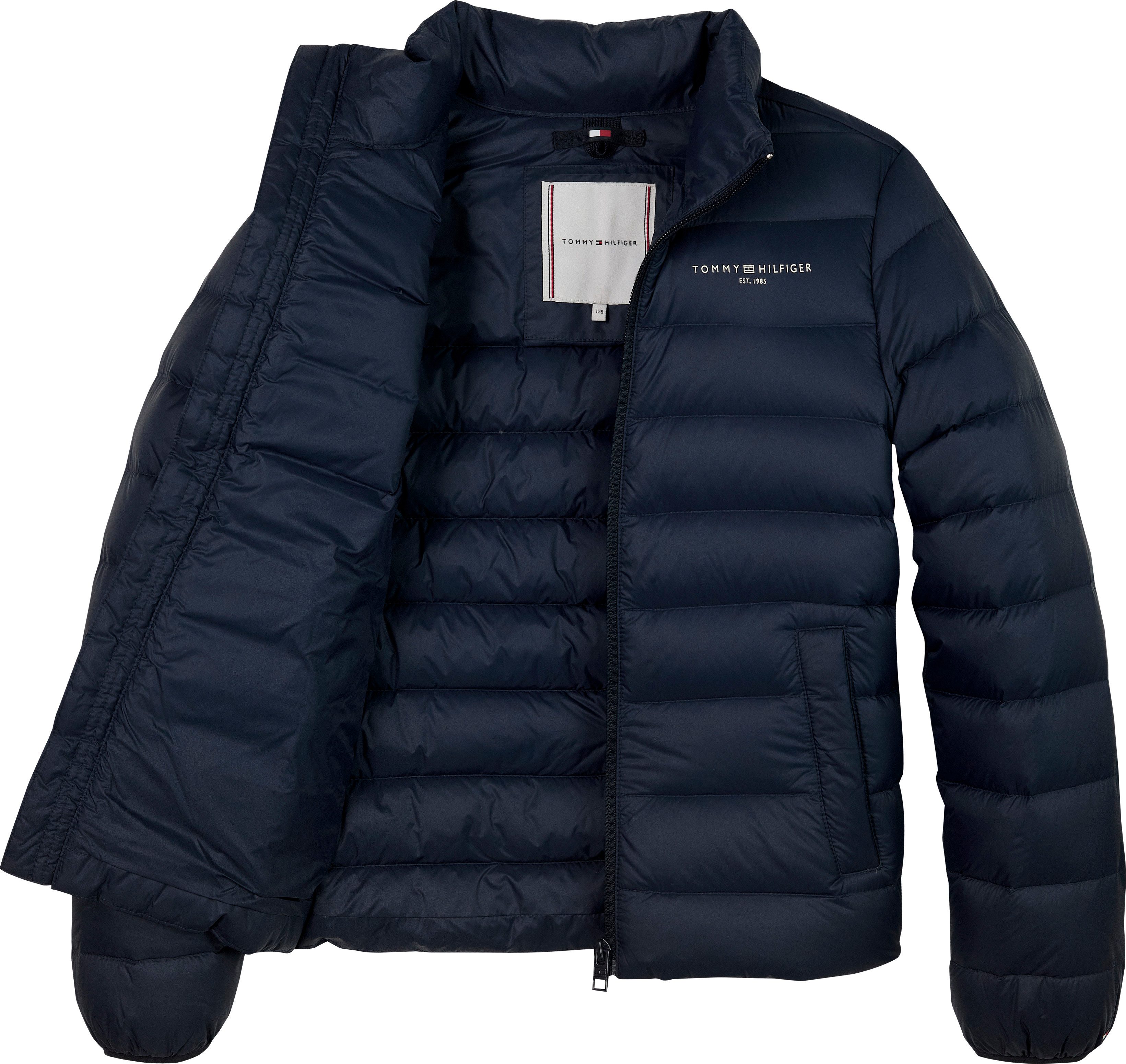 Tommy Hilfiger Steppjacke ESSENTIAL LIGHT DOWN JACKET für Kinder bis 16 Jahre, Logodruck auf der Brust